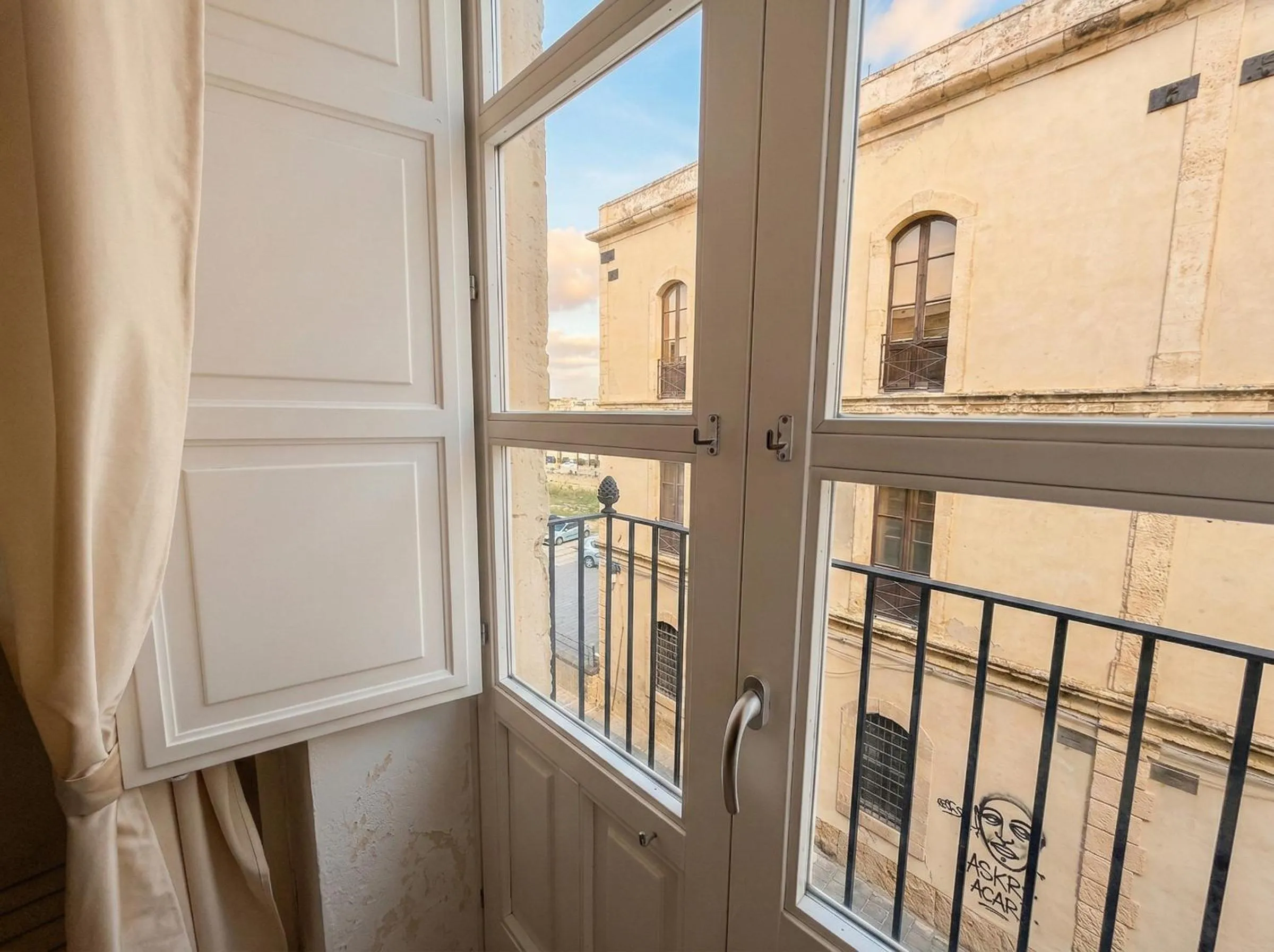 View (from property/room) in Ortigia Mastrarua rooms