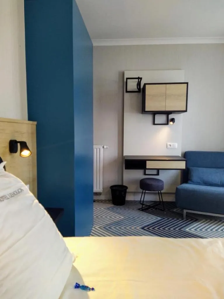 Bed in HOTEL LEHOUCK