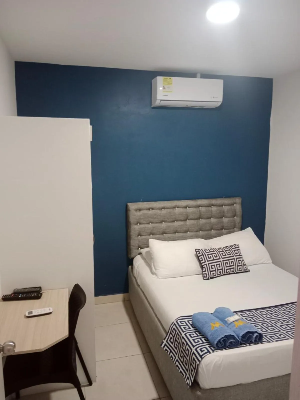 Bed in Mar de Indias House