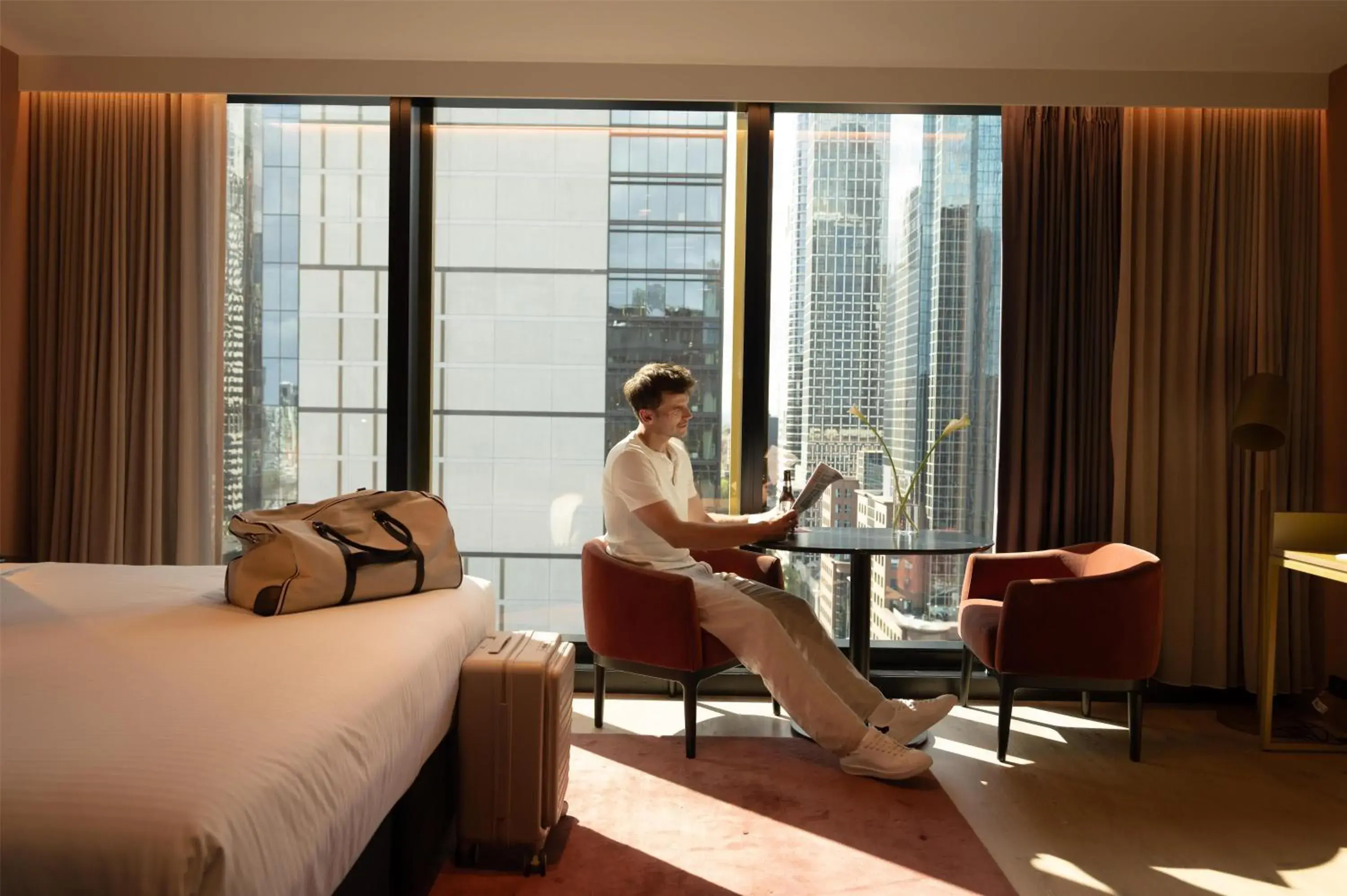 Bedroom, Bed in Quincy Hotel Melbourne Bedroom, Bed in Quincy Hotel Melbourne