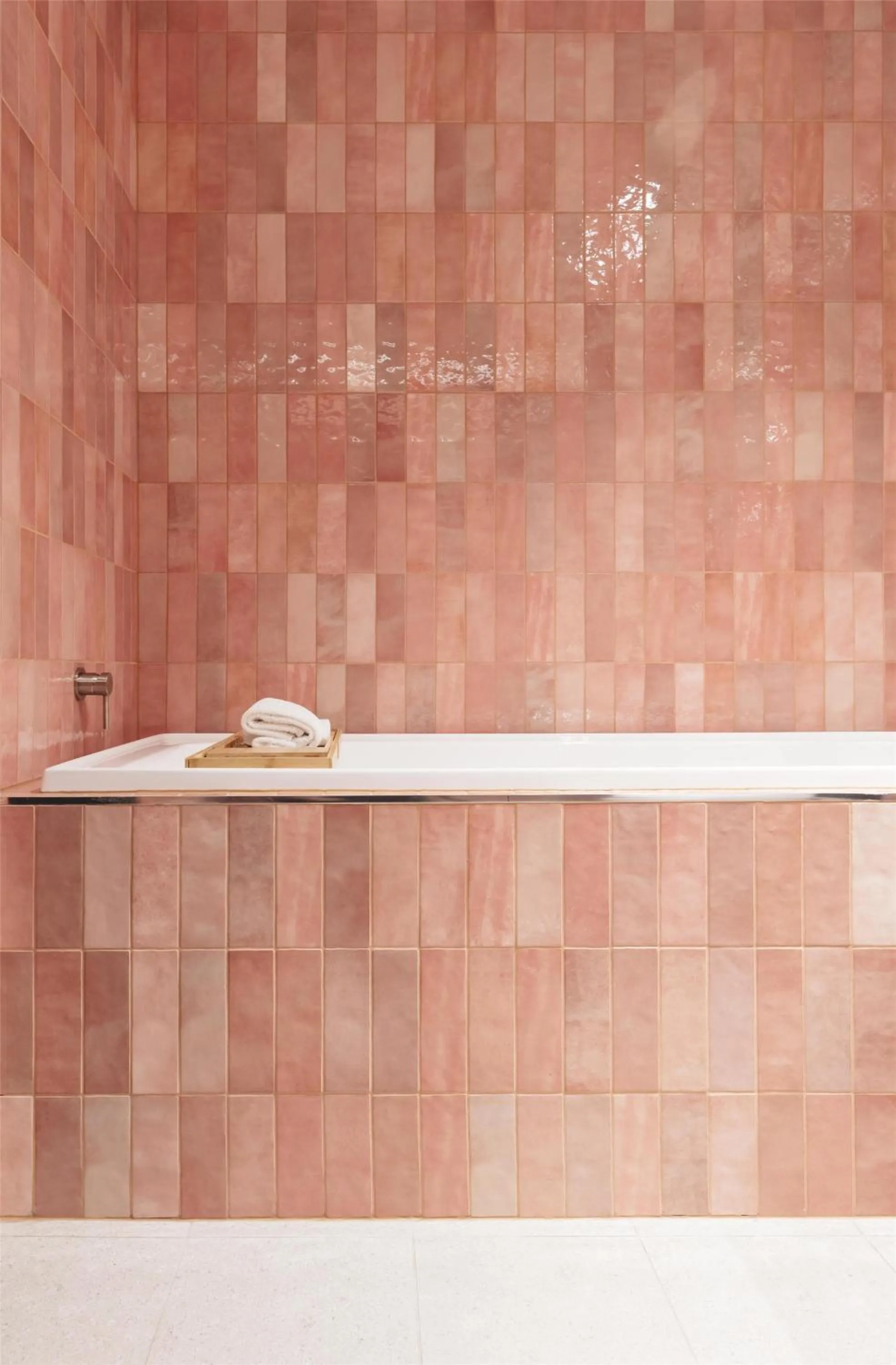 Bathroom in Quincy Hotel Melbourne