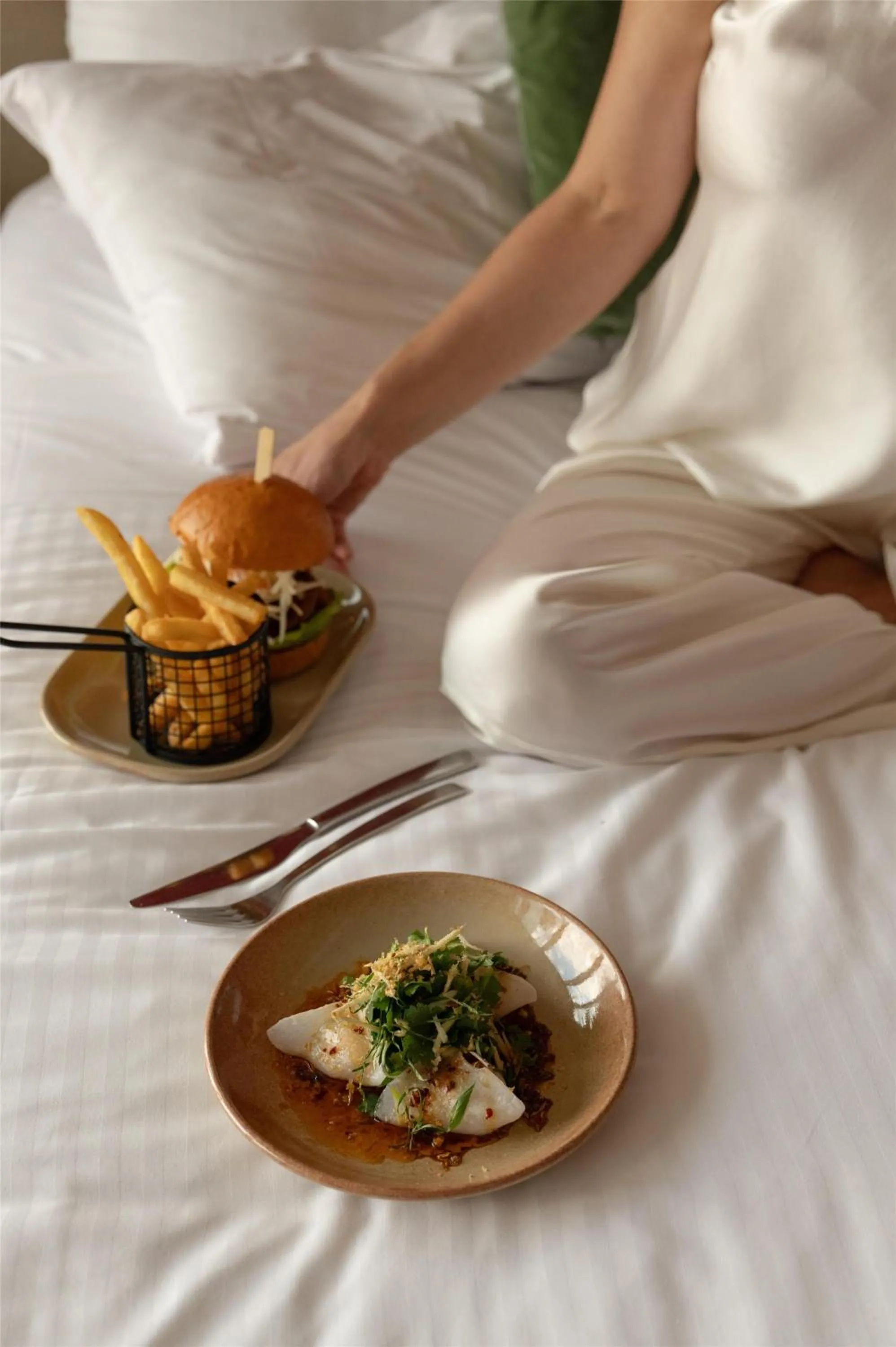 Bedroom in Quincy Hotel Melbourne