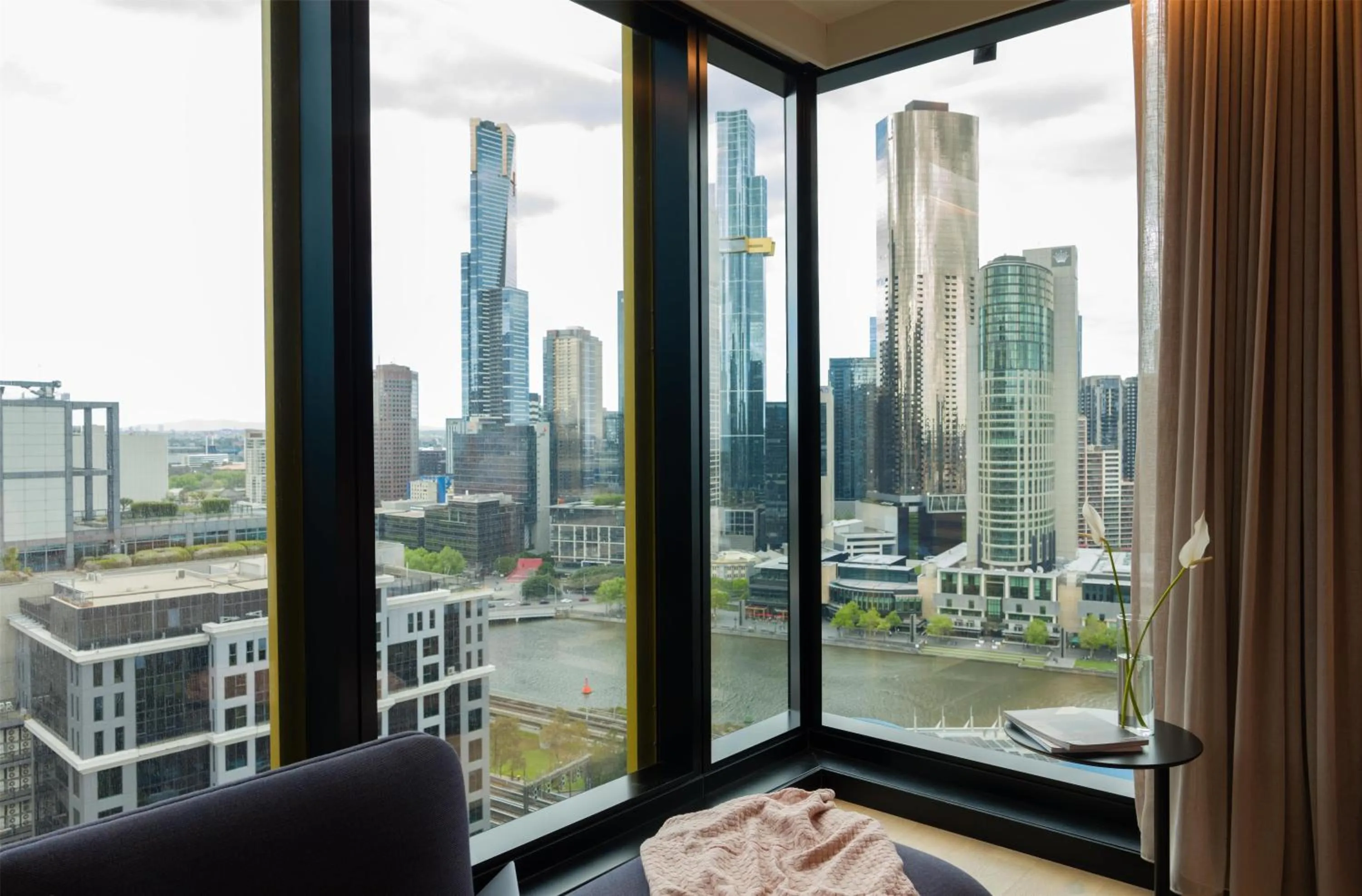 Bedroom in Quincy Hotel Melbourne
