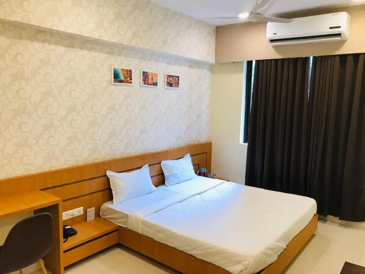 Bed in Hotel Golden - I Bed in Hotel Golden - I