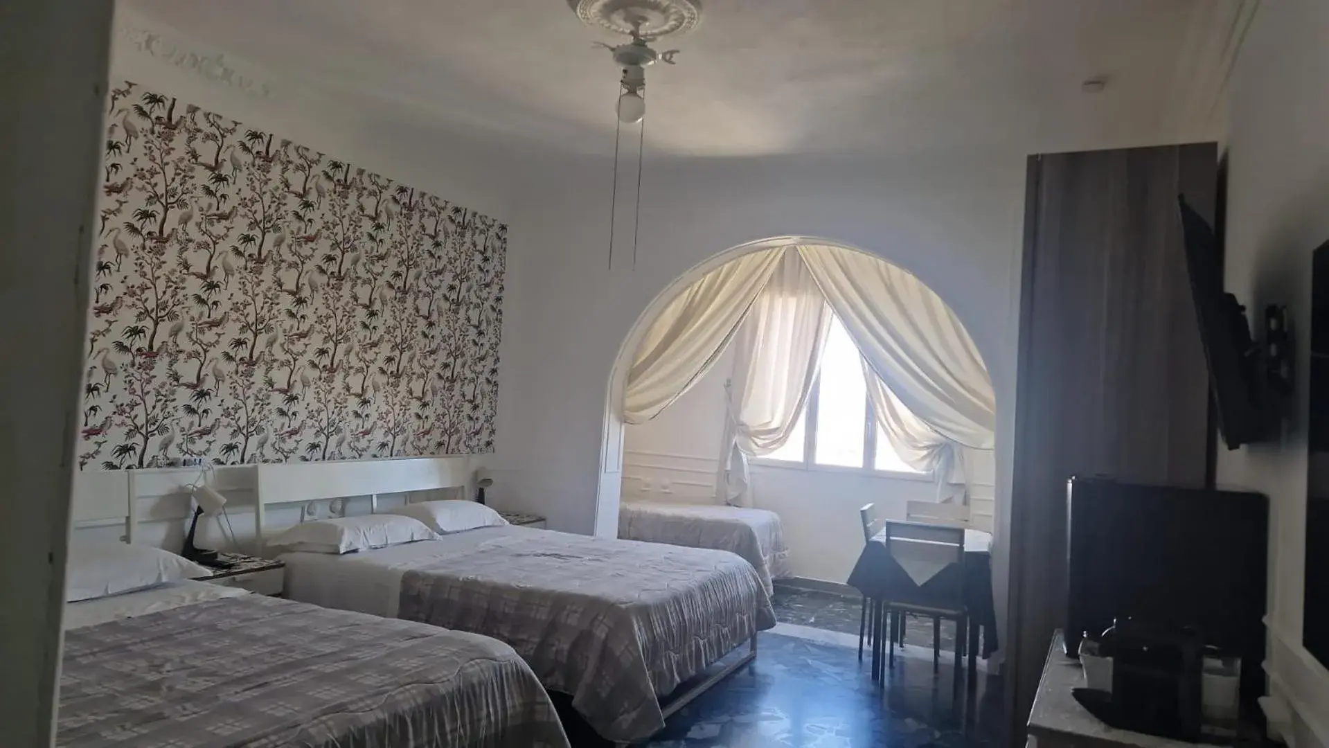 Quadruple Room with Private Bathroom - single occupancy in B&B GANAJ La terrazza di Ganaj BARI Quadruple Room with Private Bathroom - single occupancy in B&B GANAJ La terrazza di Ganaj BARI