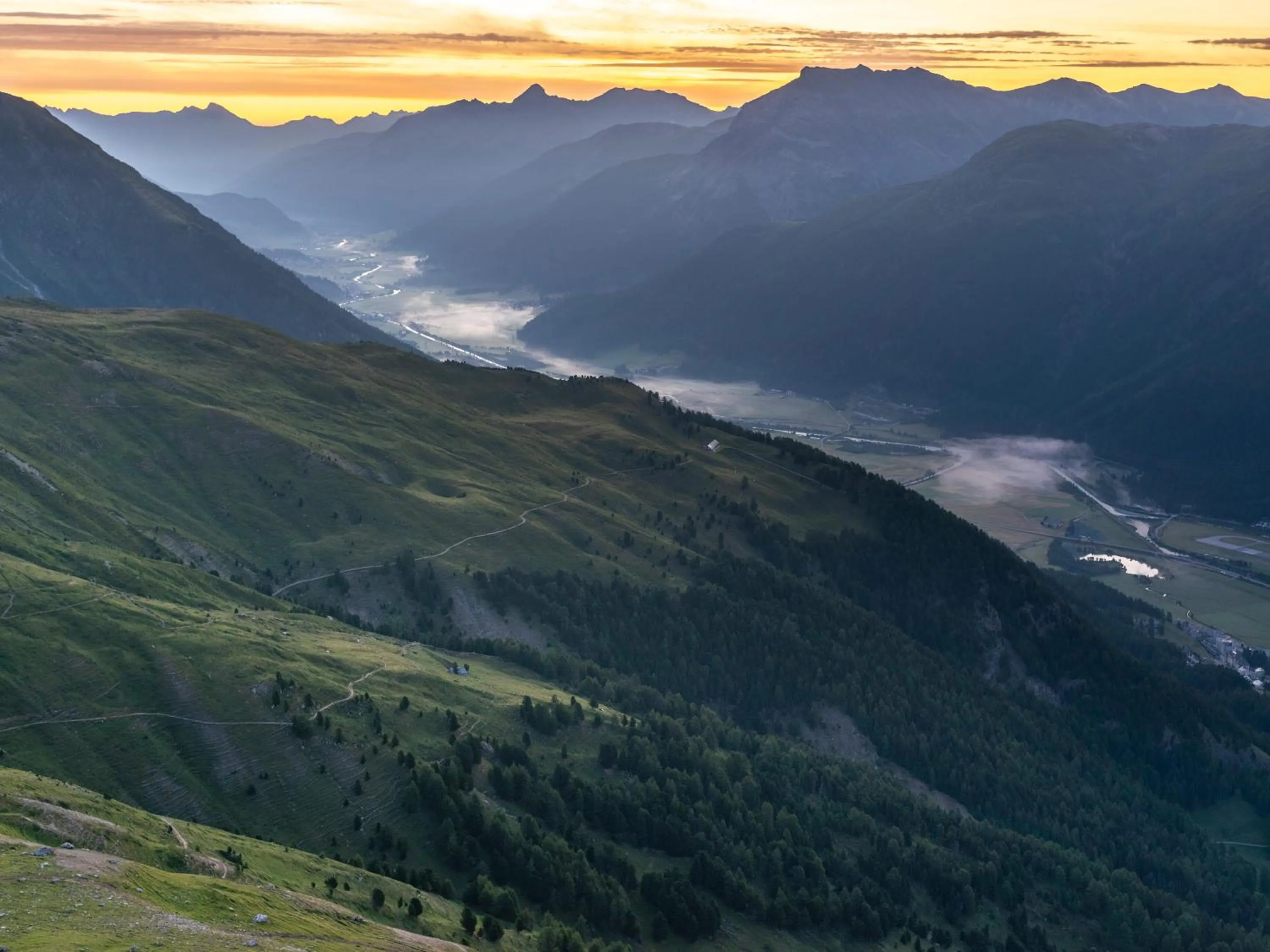 Natural landscape in Palazzo Mysanus Samedan