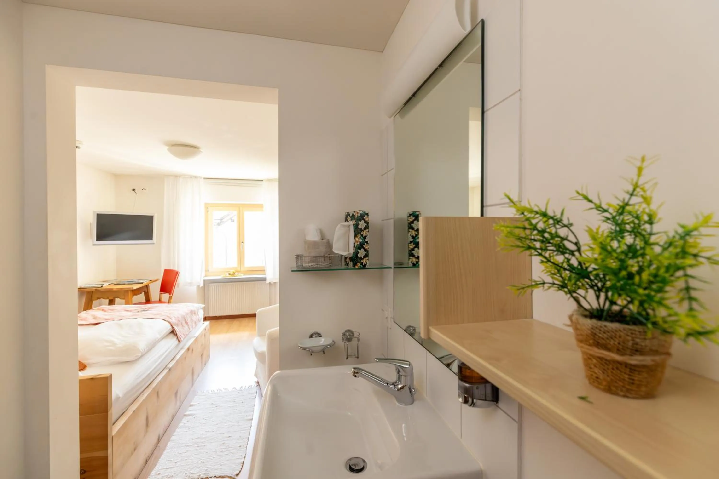 Photo of the whole room in Palazzo Mysanus Samedan