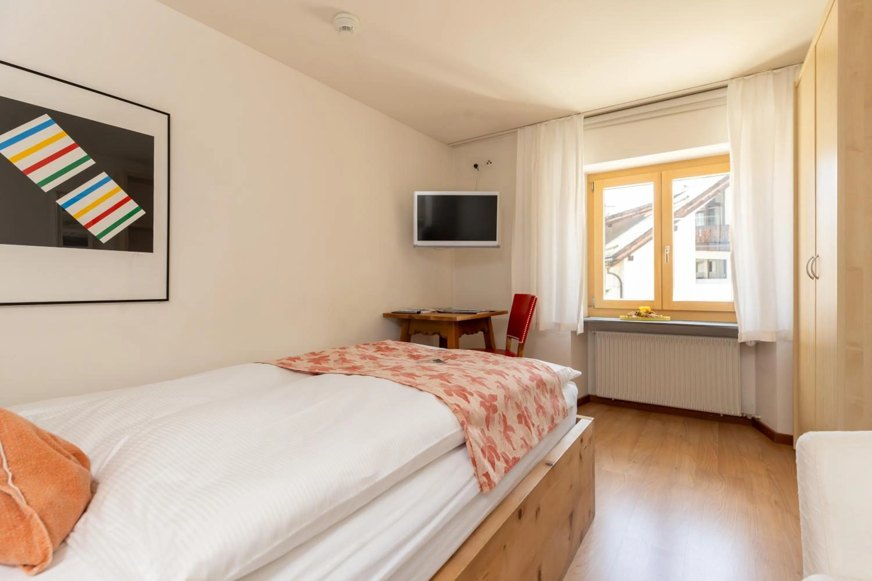 Photo of the whole room in Palazzo Mysanus Samedan