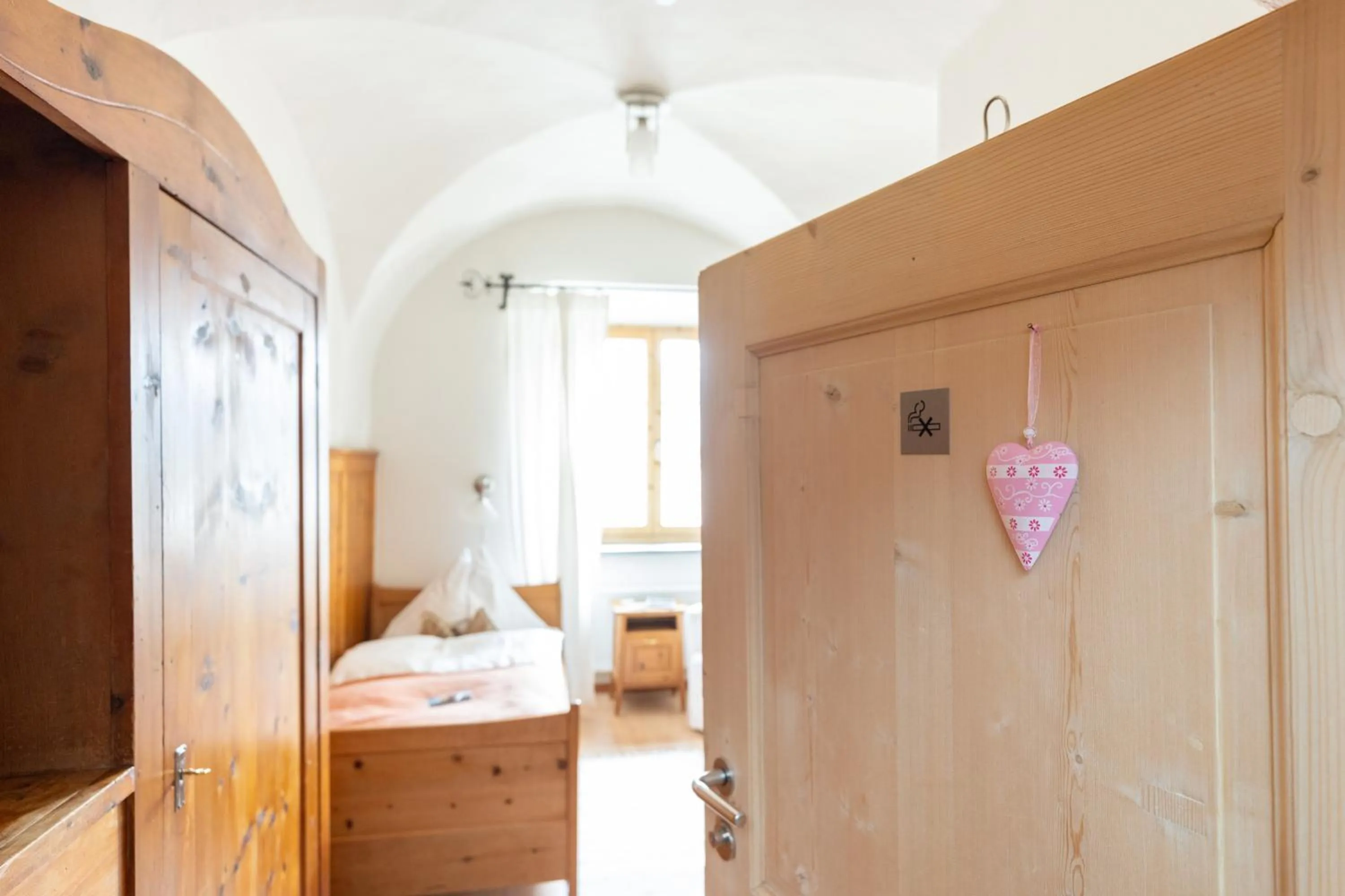 Photo of the whole room in Palazzo Mysanus Samedan