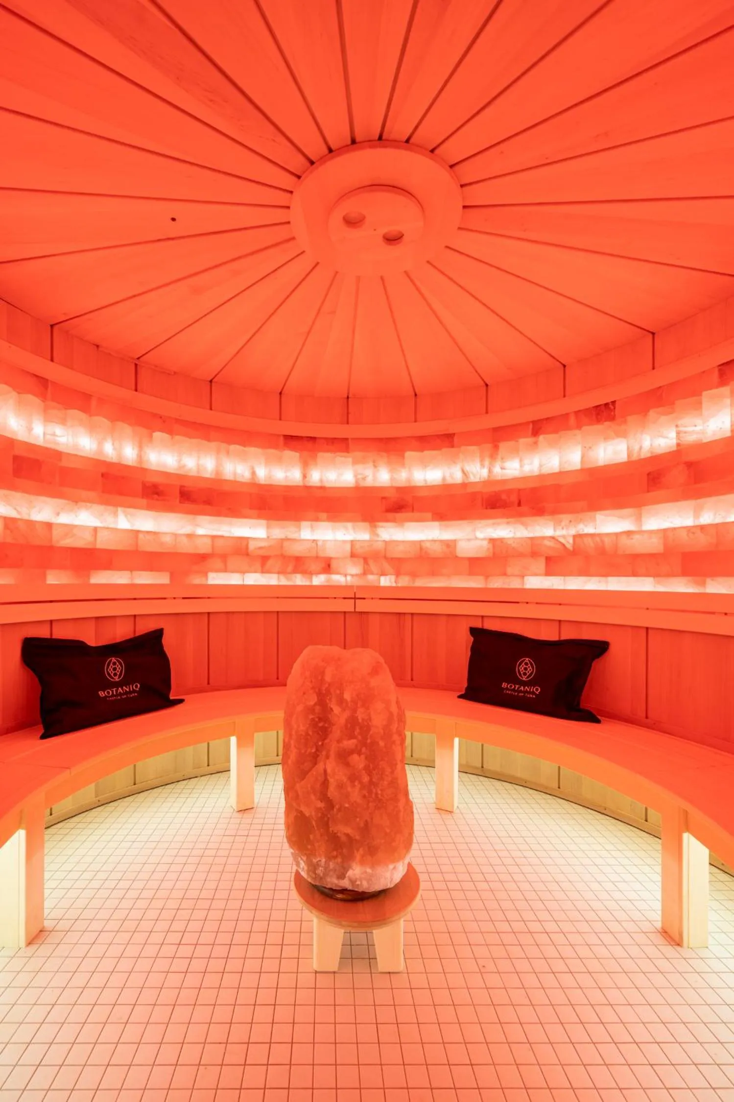 Spa and wellness centre/facilities in BOTANIQ Castle of Tura - Small Luxury Hotels of the World