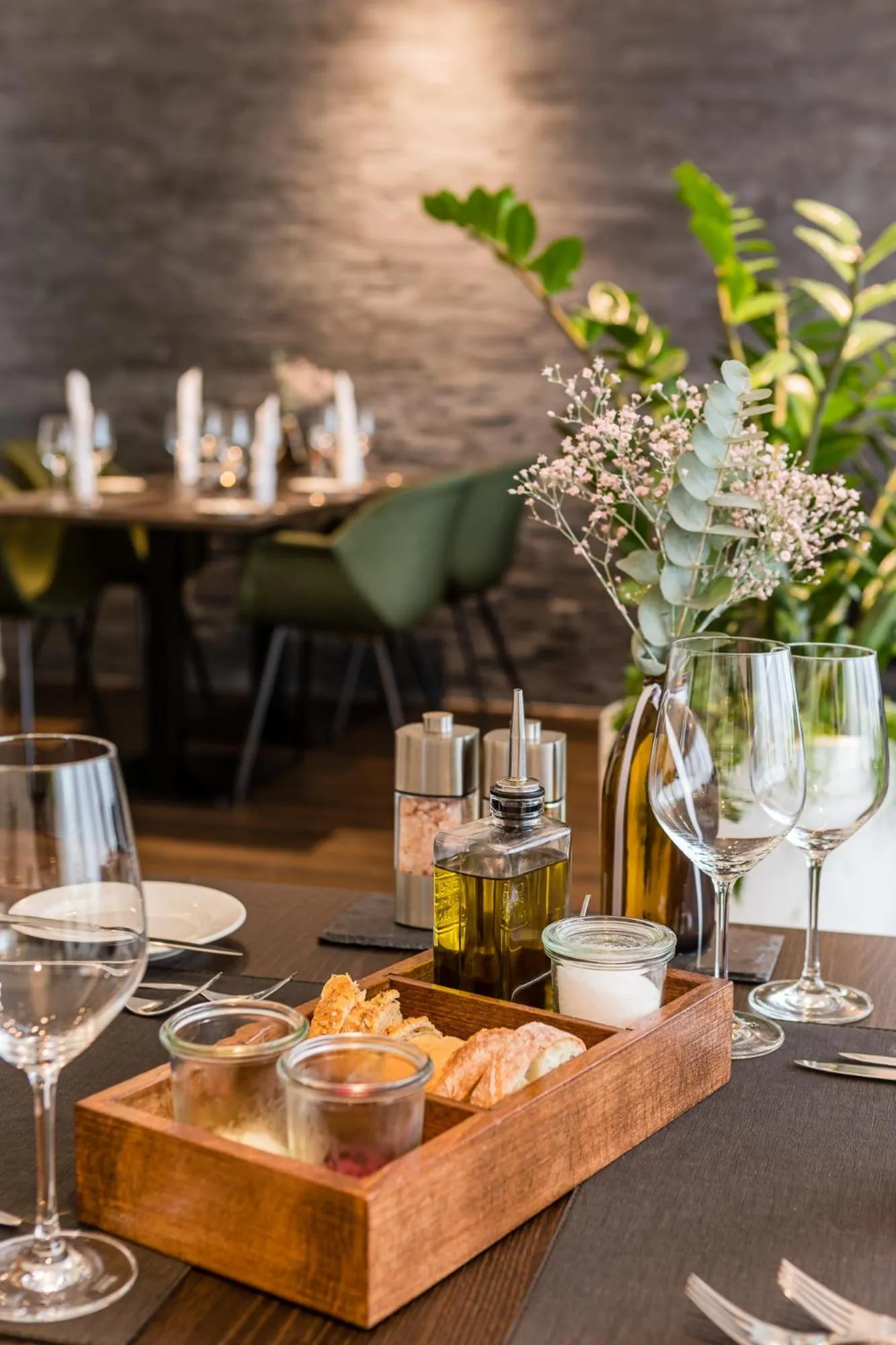 Restaurant/places to eat in Hotel Bären Suhr