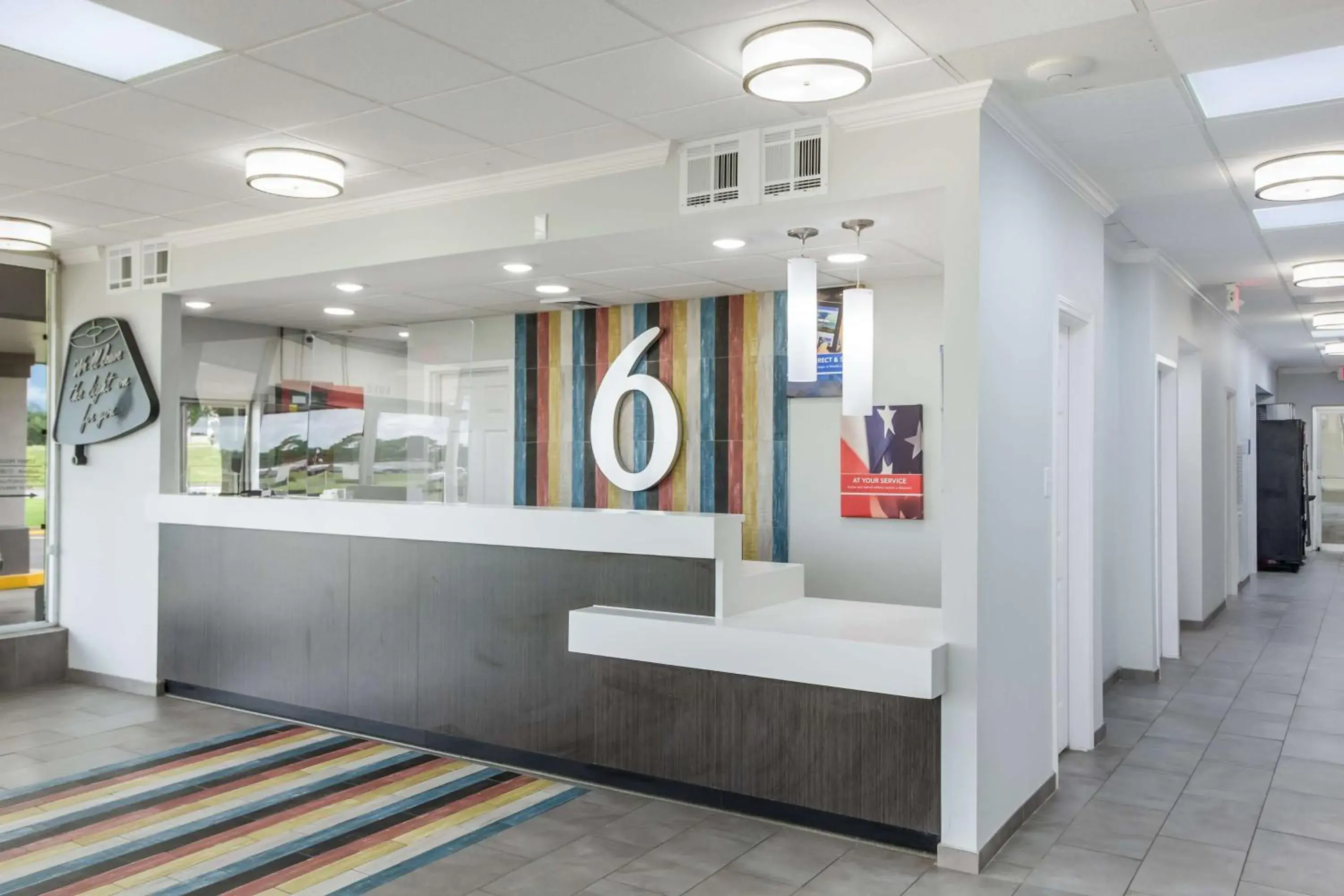 Lobby or reception in Motel 6 Groves, Tx Lobby or reception in Motel 6 Groves, Tx