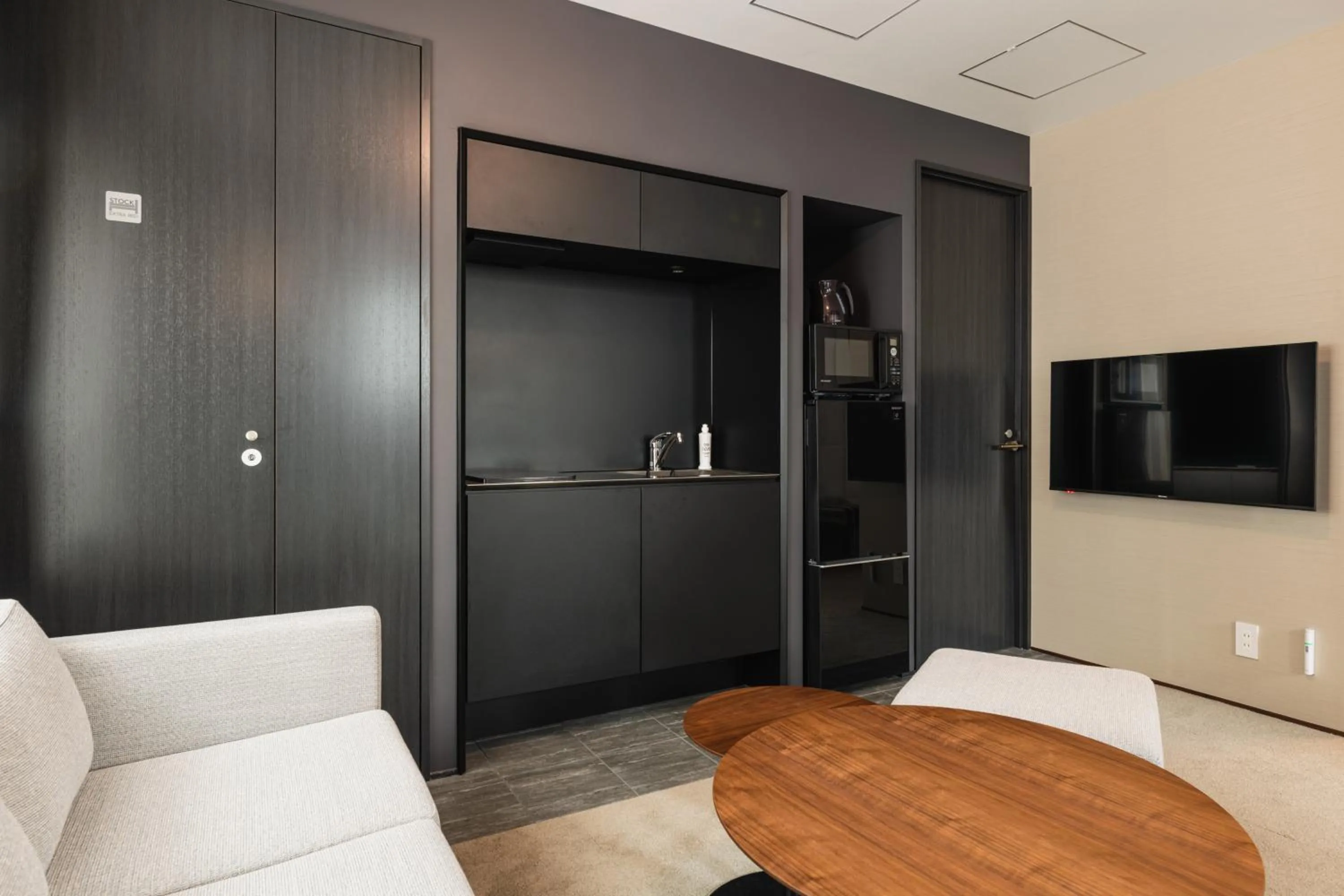 Living room in GRAND BASE HAKATA-I