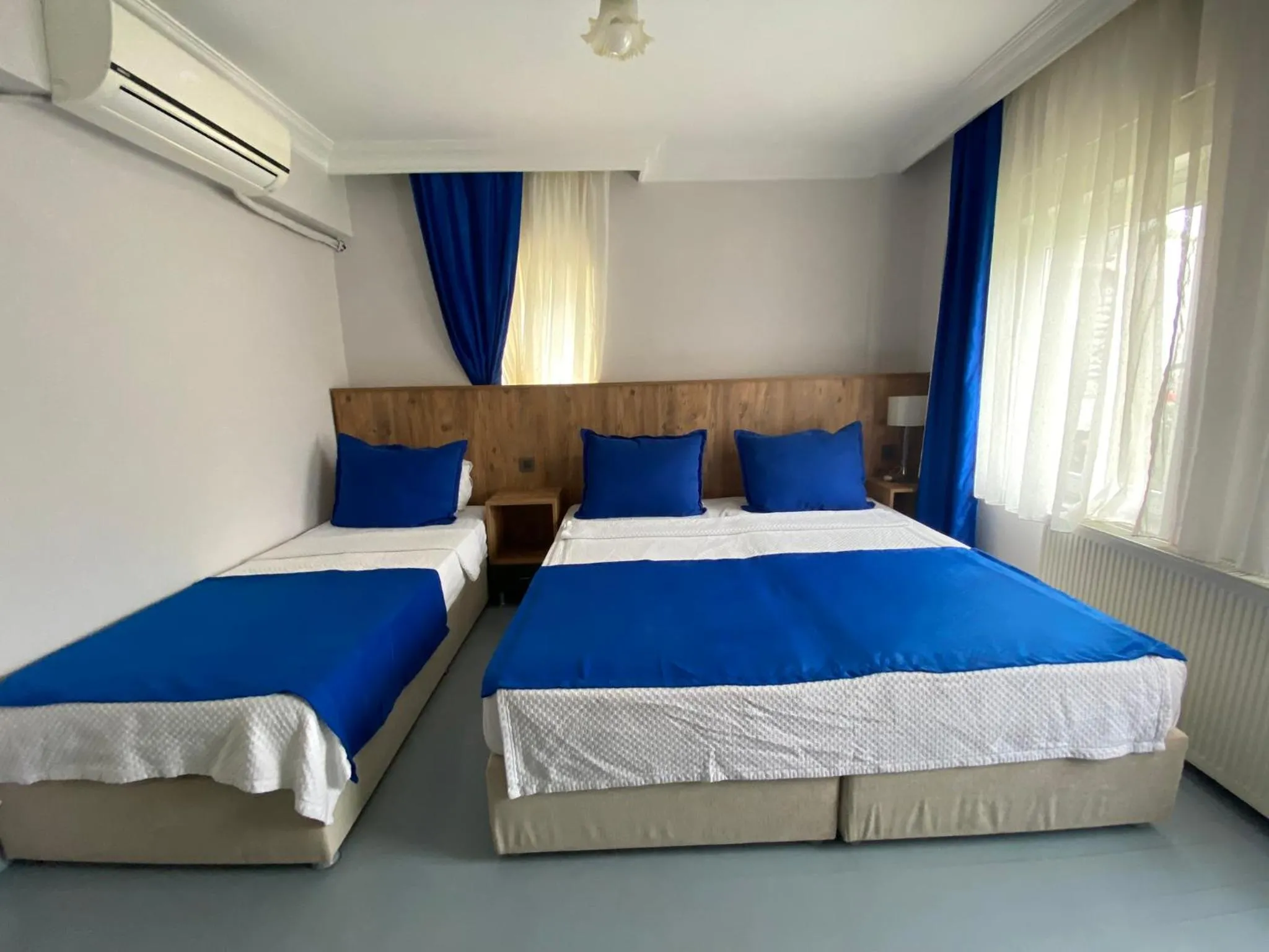 Bed in Cunda Aşiyan Otel