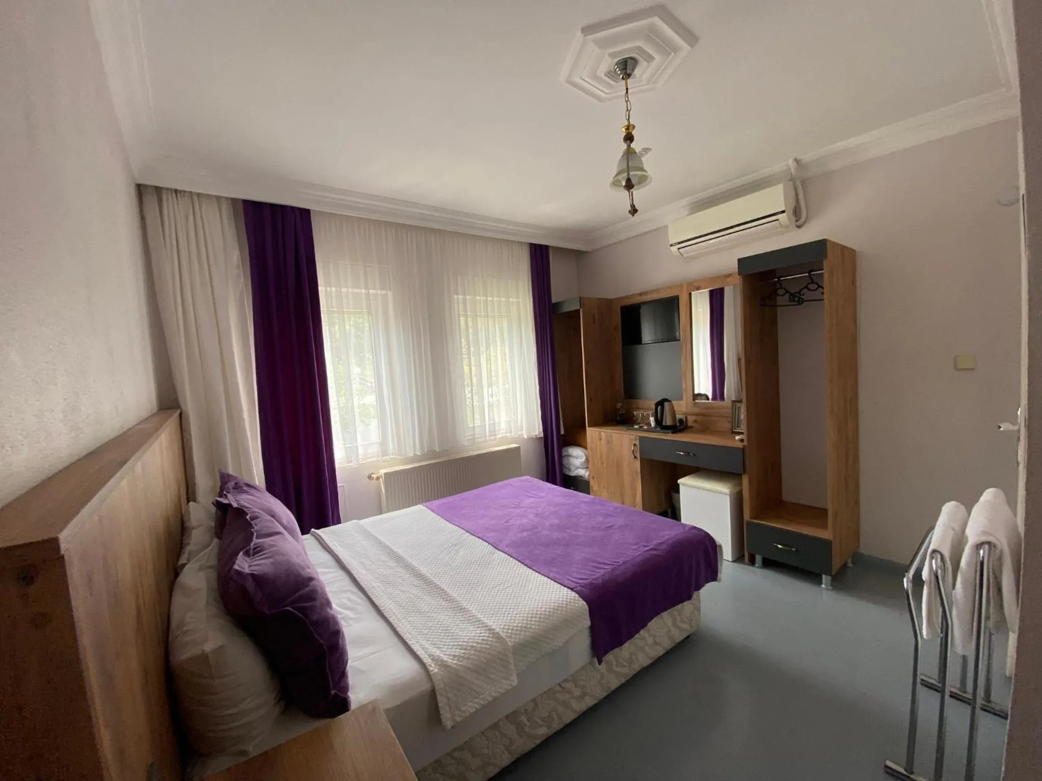 Bed in Cunda Aşiyan Otel