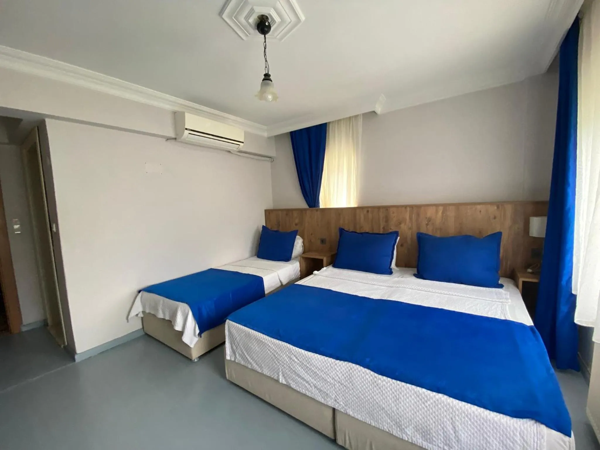 Bed in Cunda Aşiyan Otel