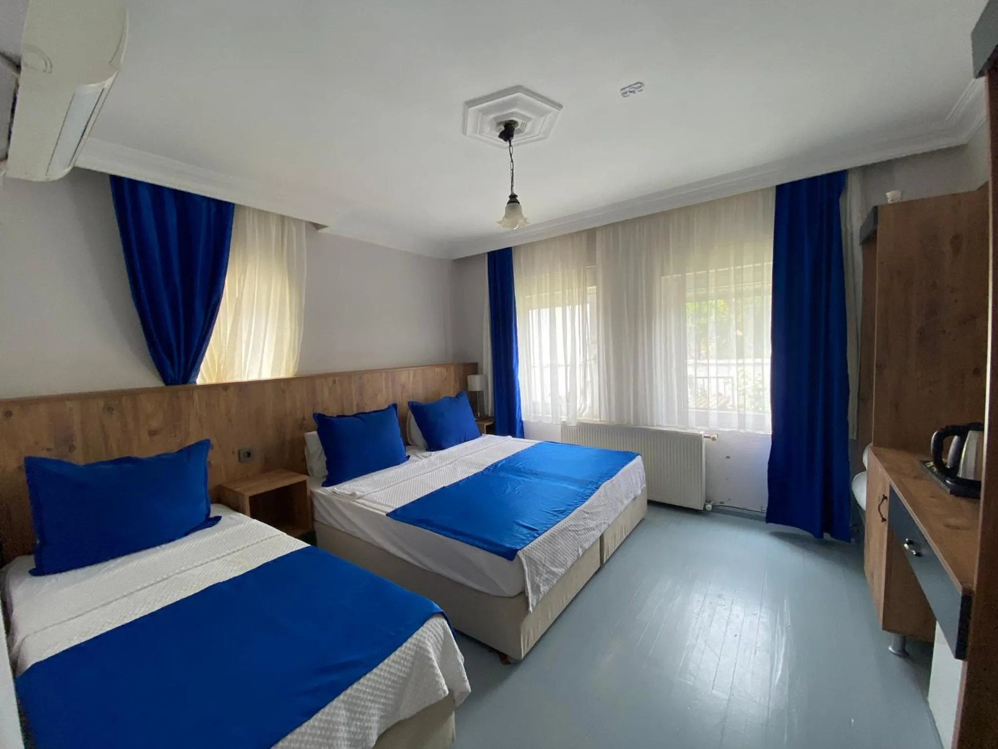 Bed in Cunda Aşiyan Otel