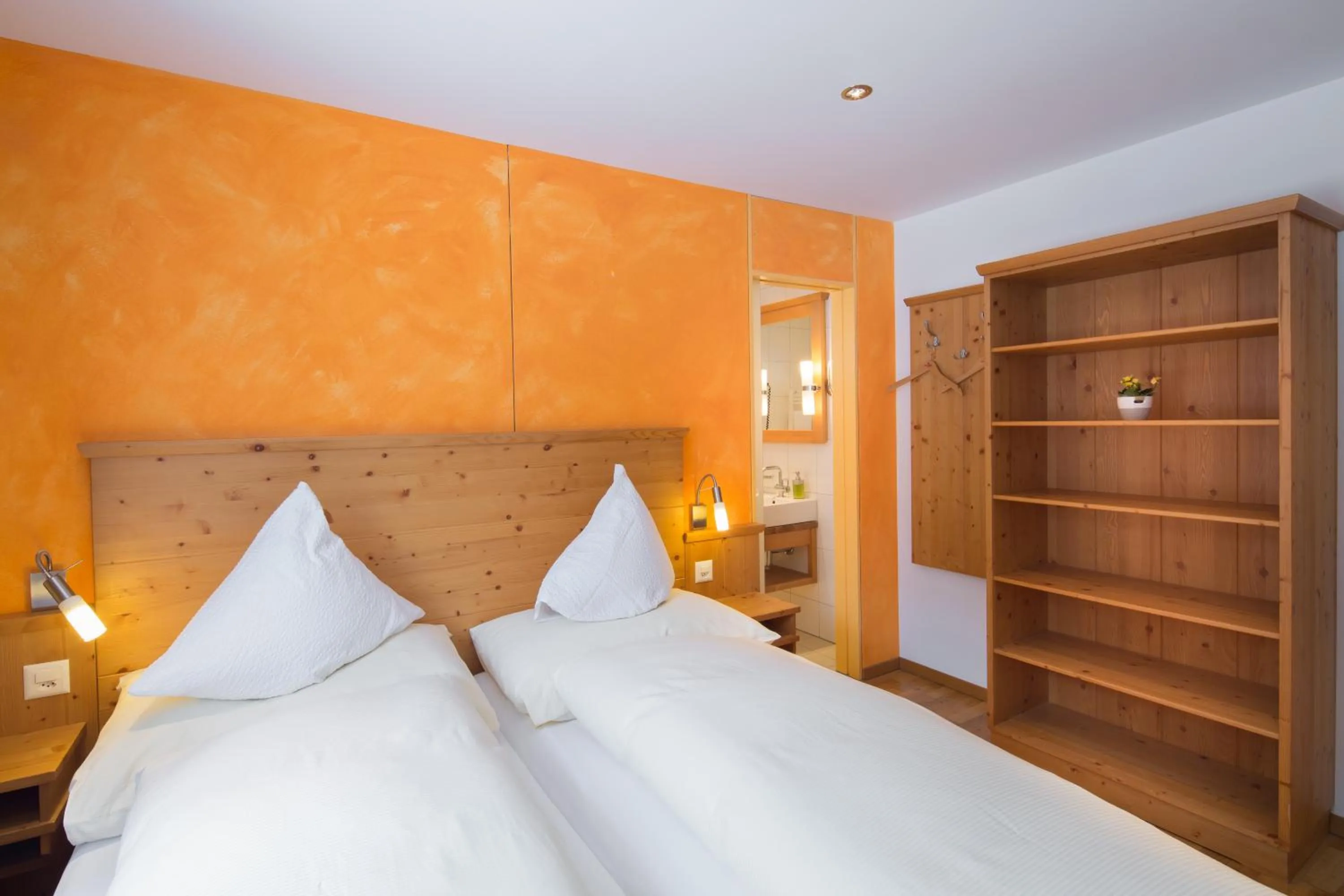 Decorative detail, Bed in Hotel Edelweiss Superior