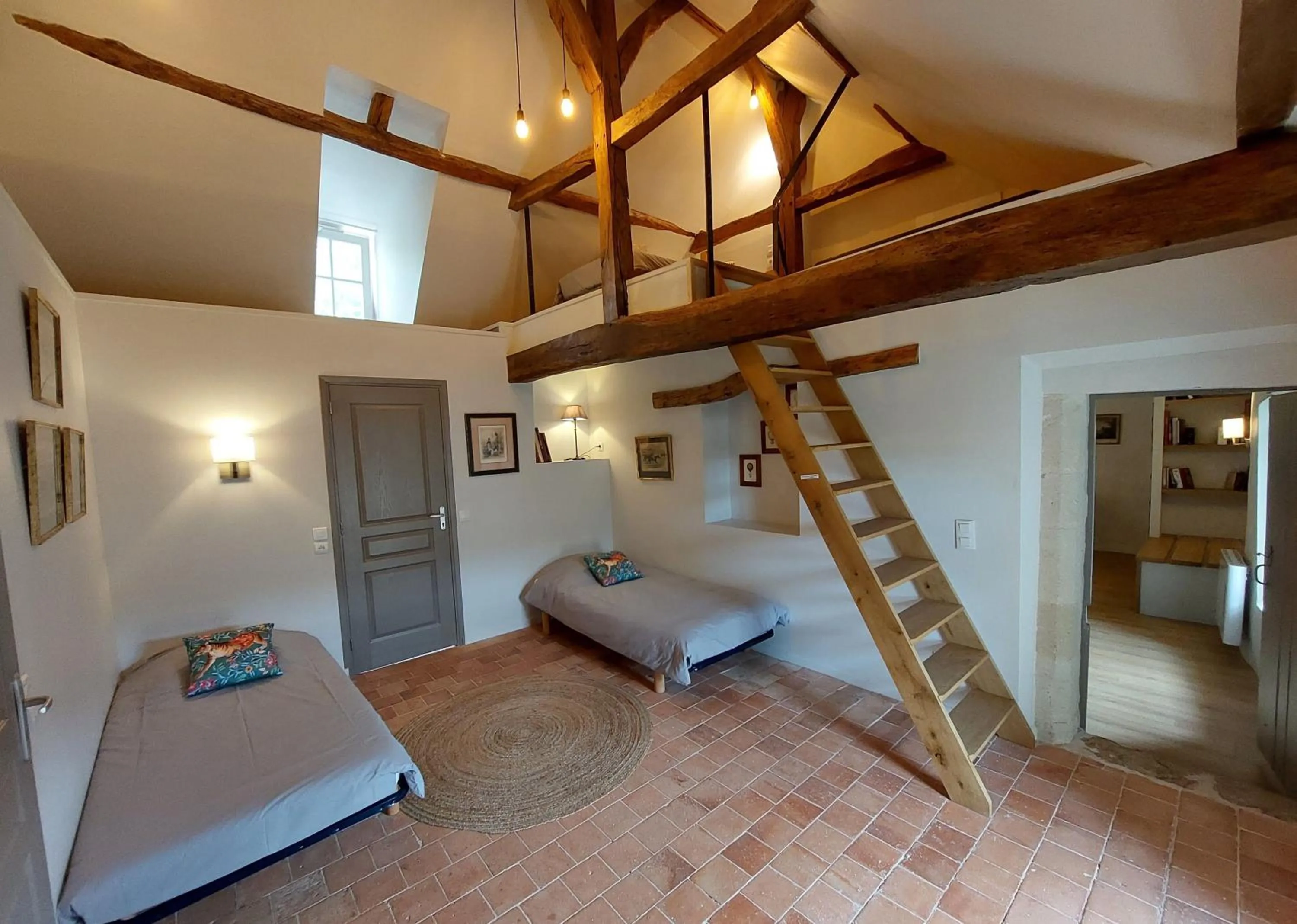 Bed in Manoir du Bellay