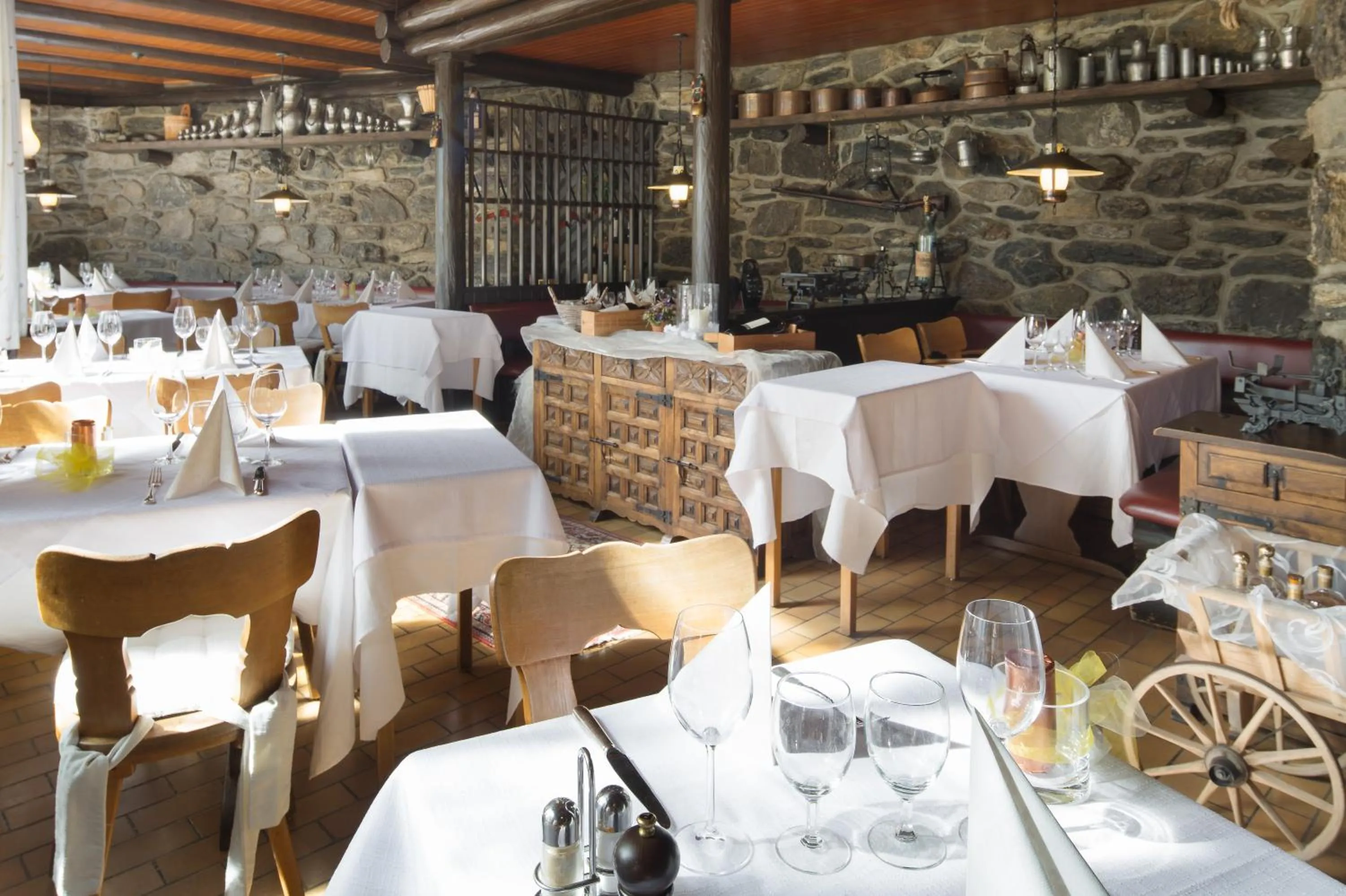 Restaurant/places to eat in Hotel Blumental