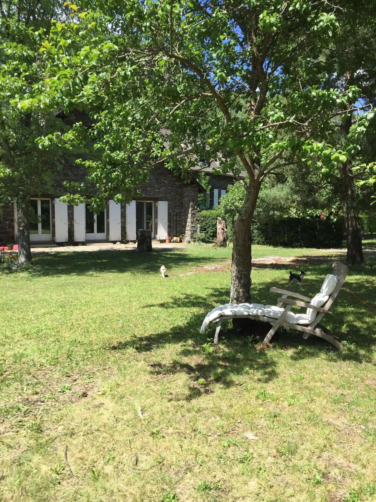 Garden in La Petite Auberge de Virginie