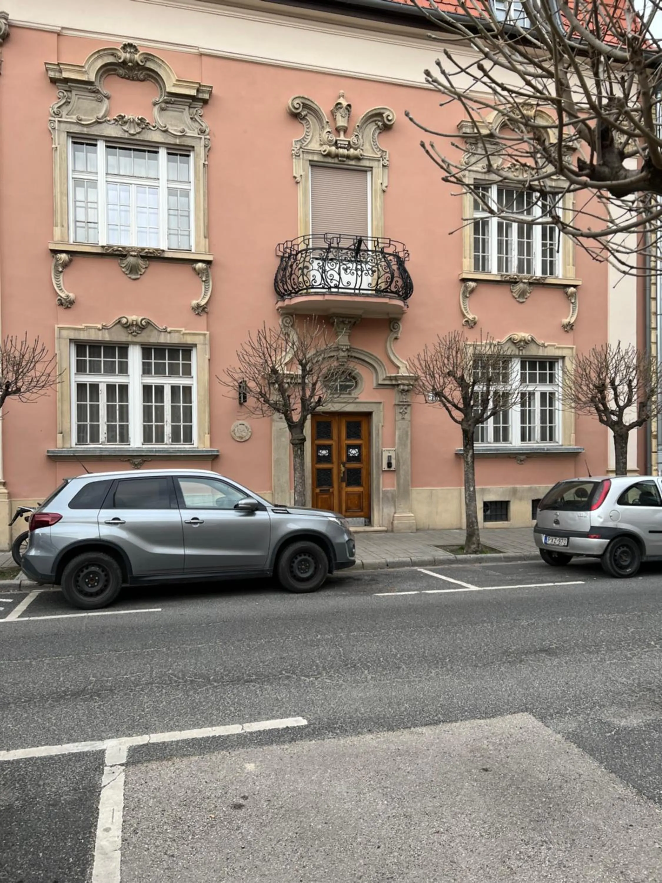 Property building in Nest