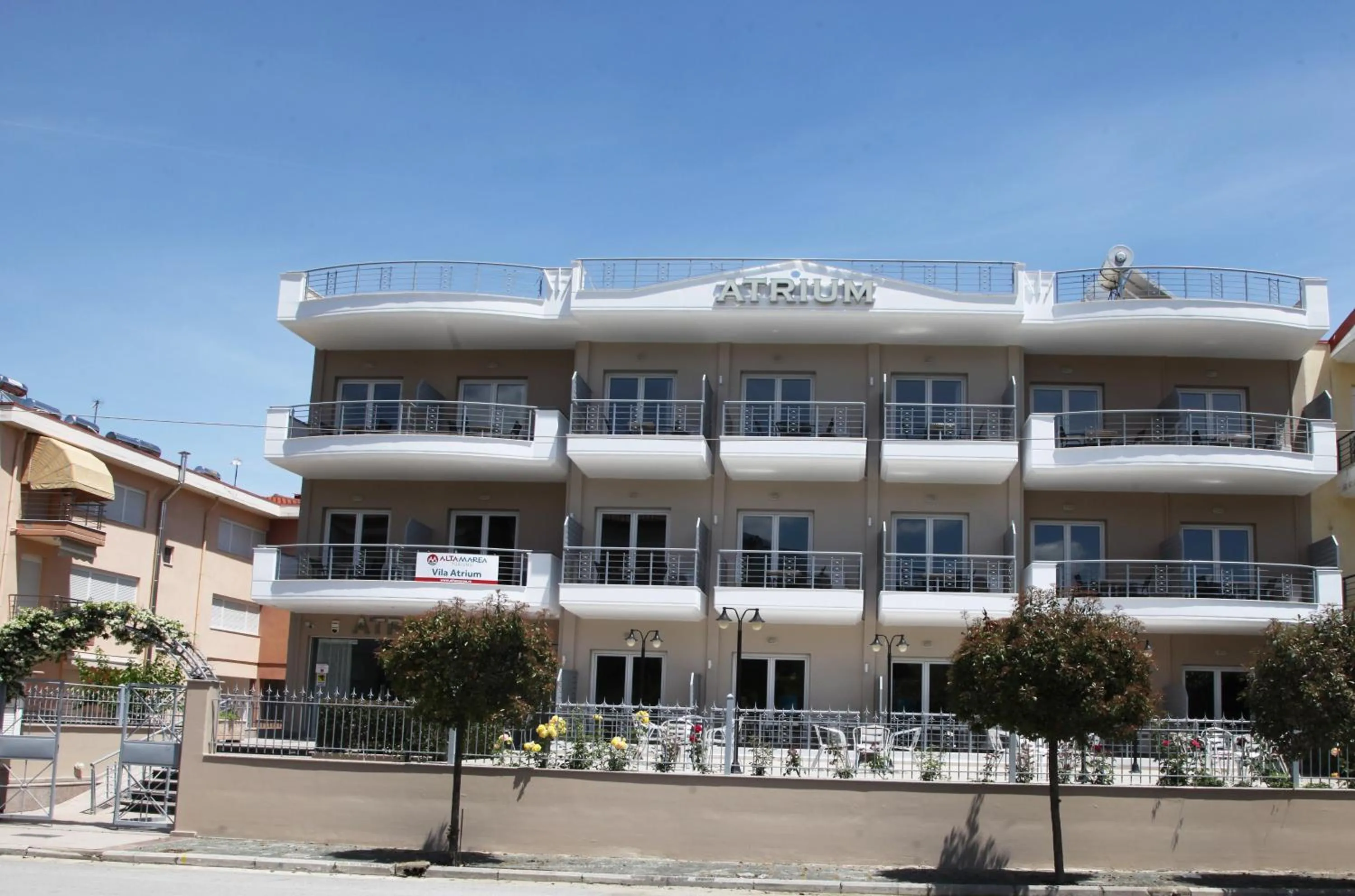 Atrium Hotel