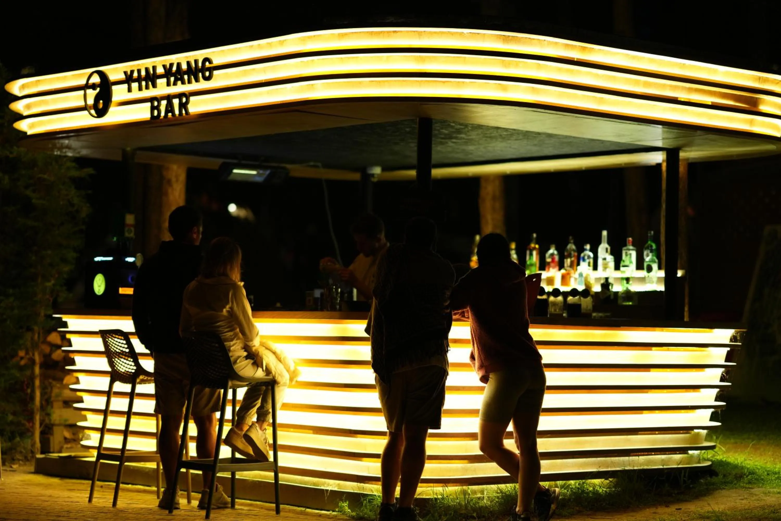 Night in LONGOSPHERE GLAMPING