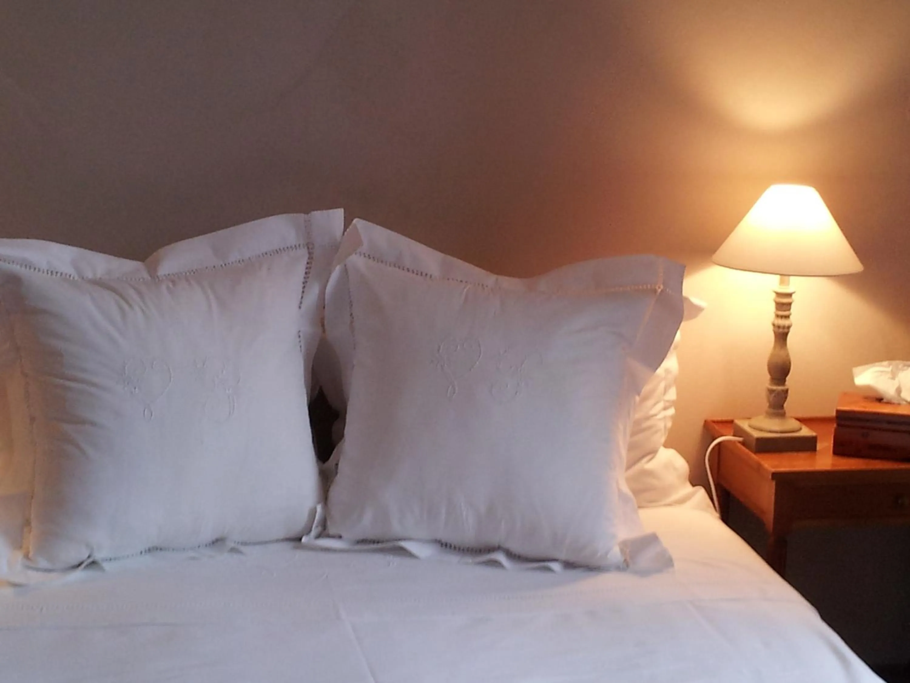 Decorative detail, Bed in La Maison Bastide
