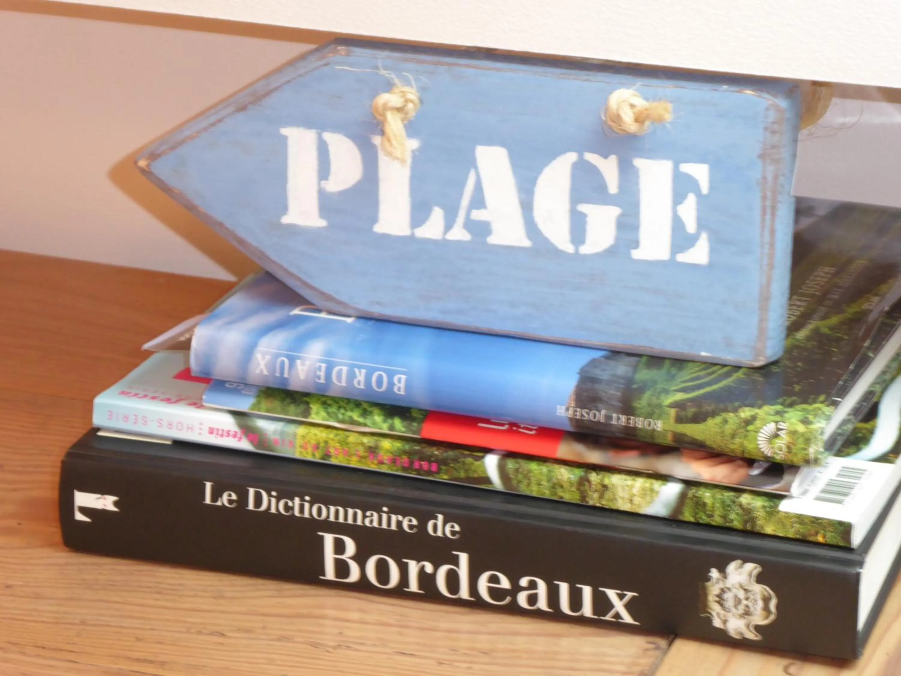 Decorative detail in La Maison Bastide