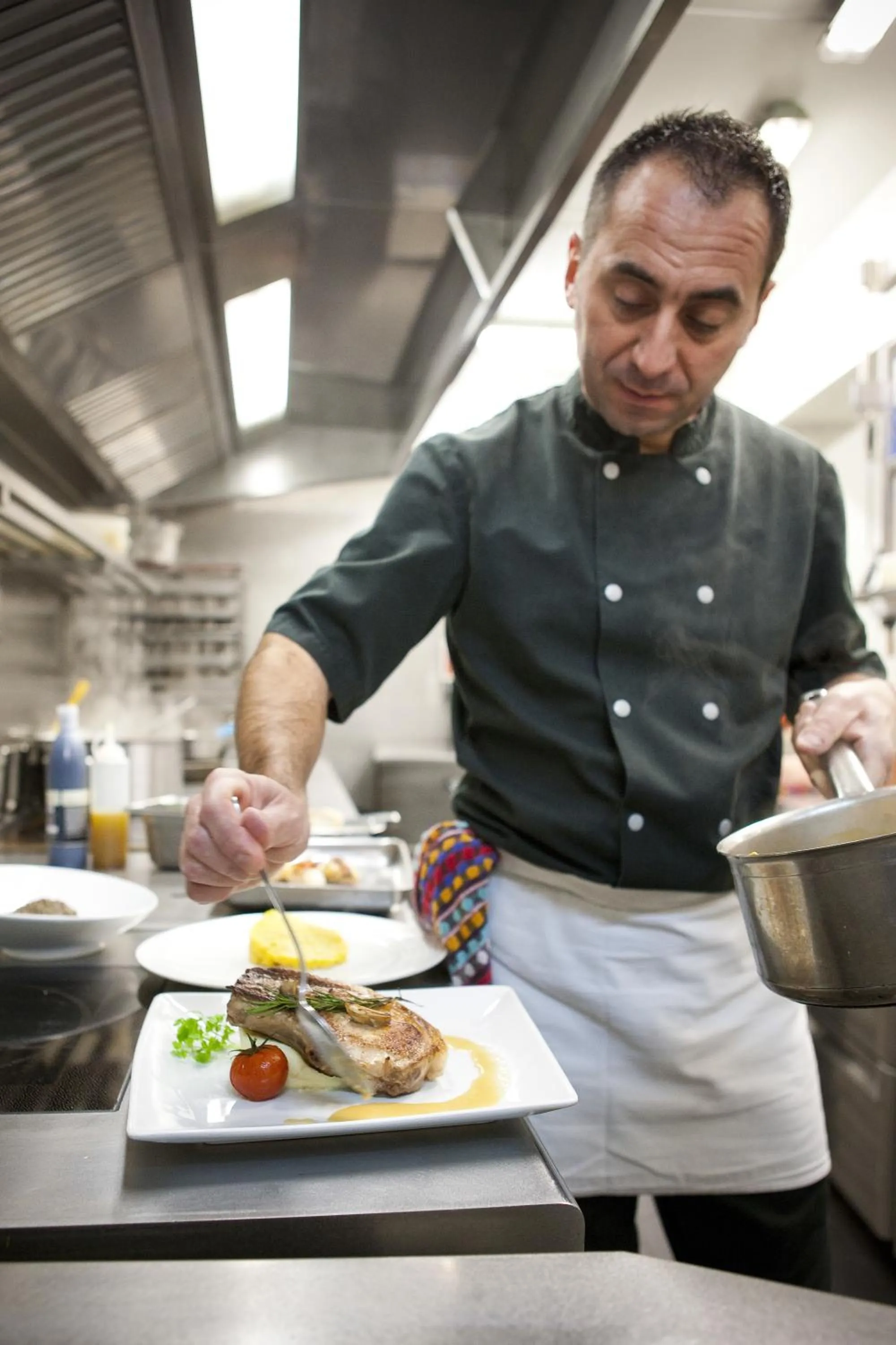 Restaurant/places to eat in Une Chambre Chez Dupont