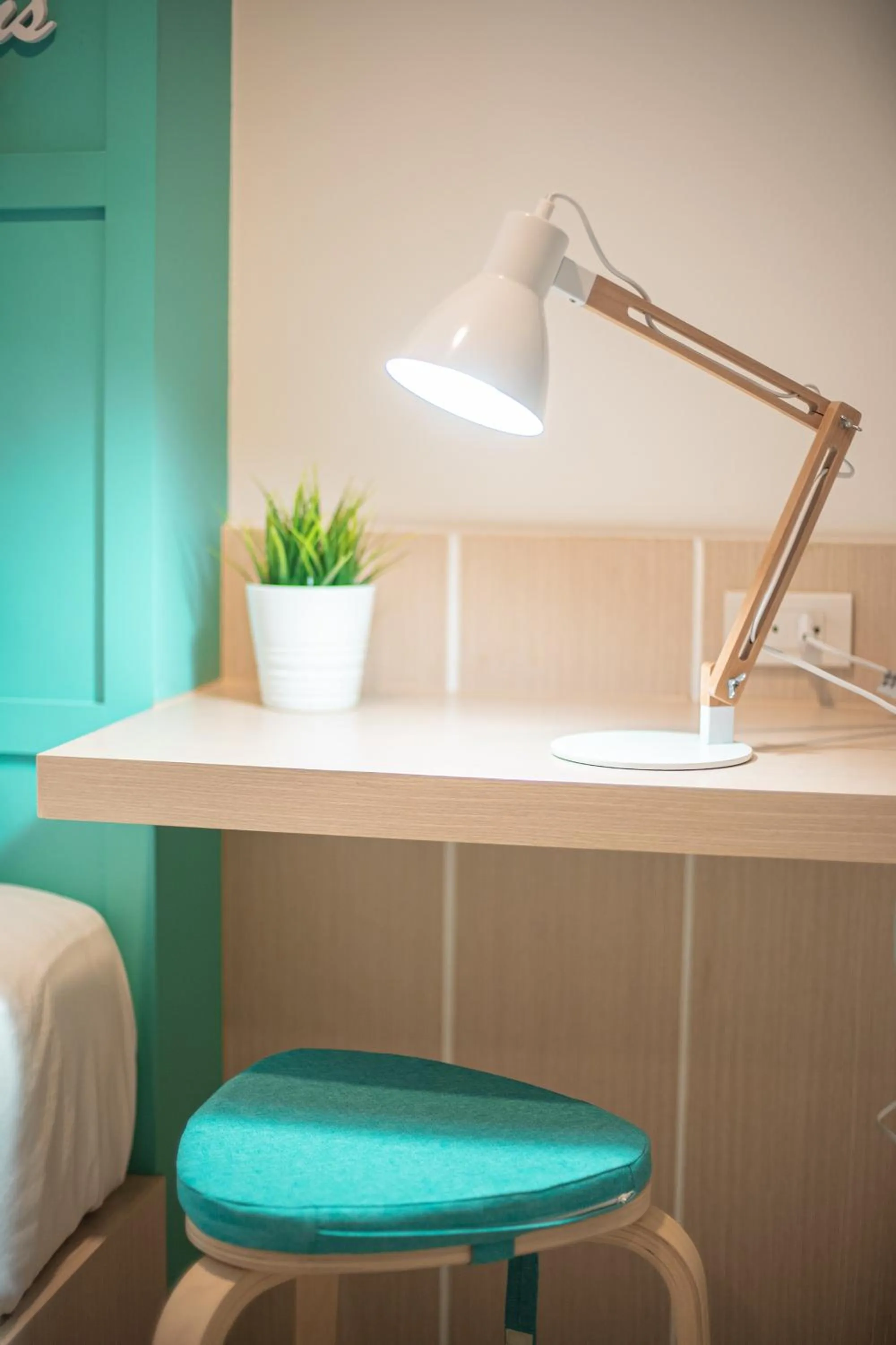 hair dresser in Tiny Krabi Hotel