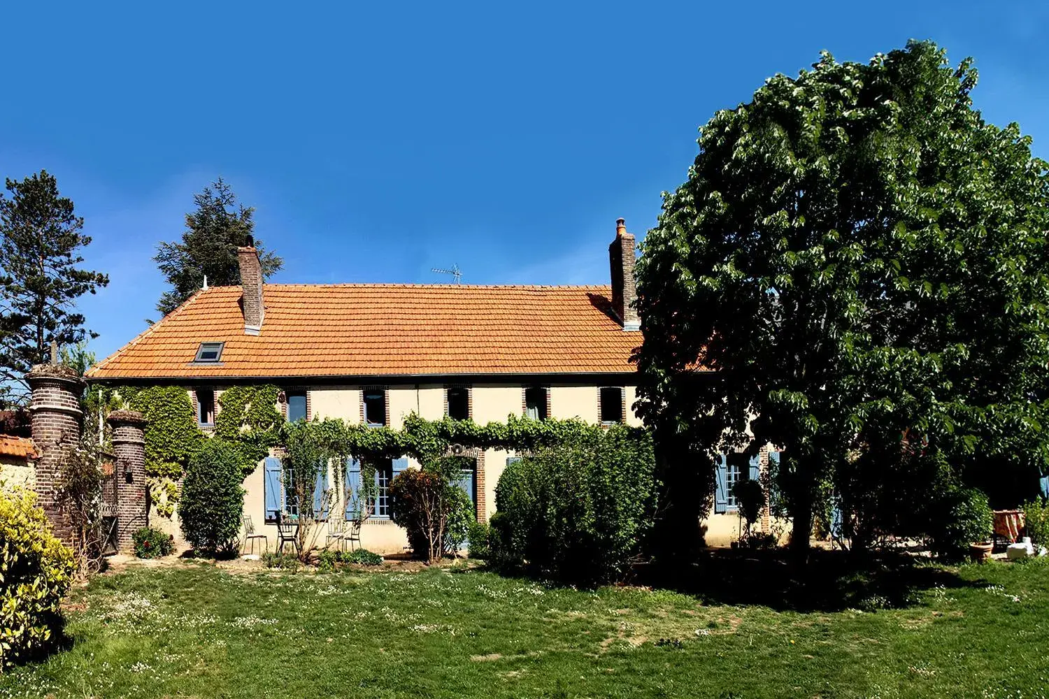 Le clos des artistes - Chambres d'hôtes Le clos des artistes - Chambres d'hôtes