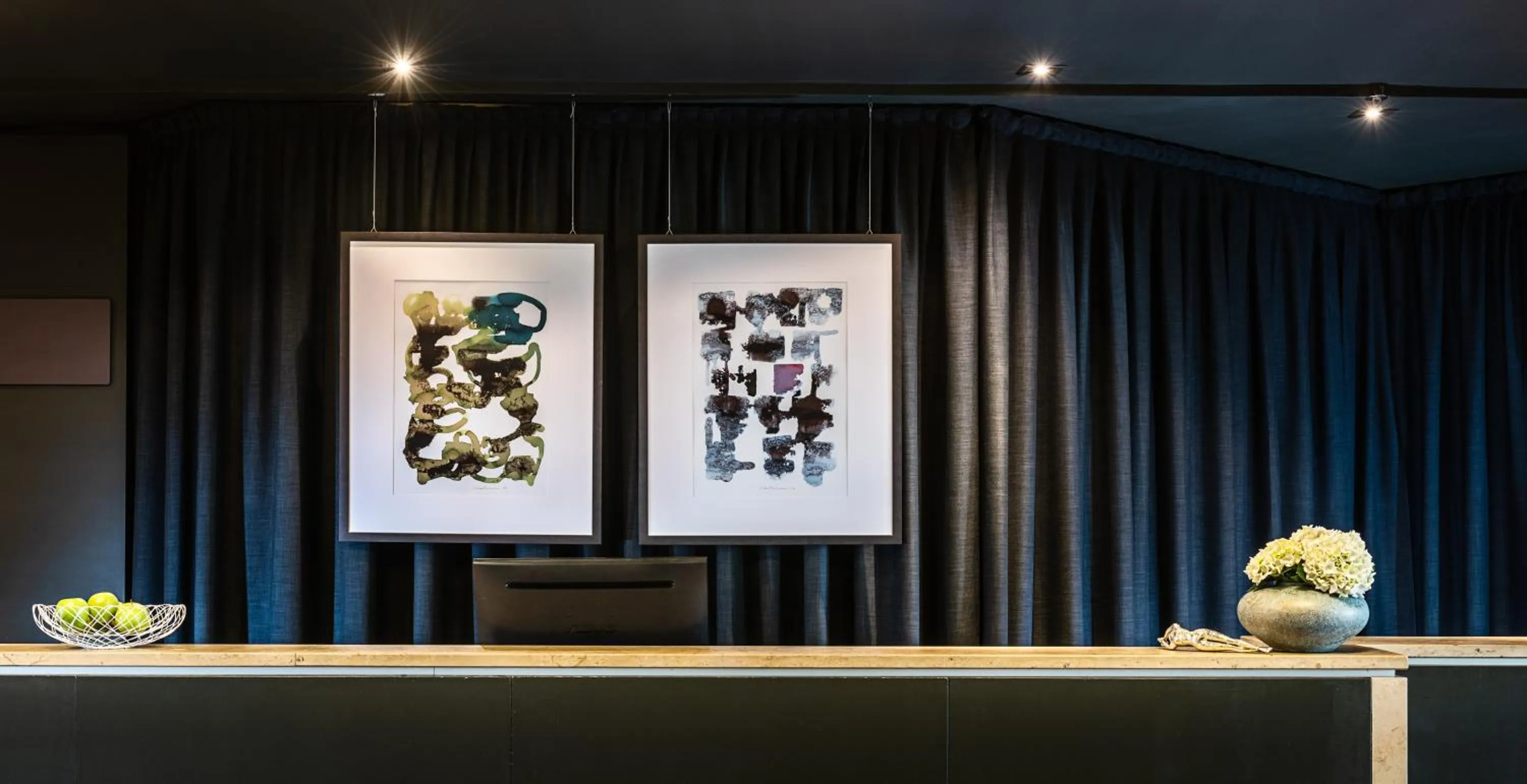 Lobby or reception in AMERON Luzern Hotel Flora