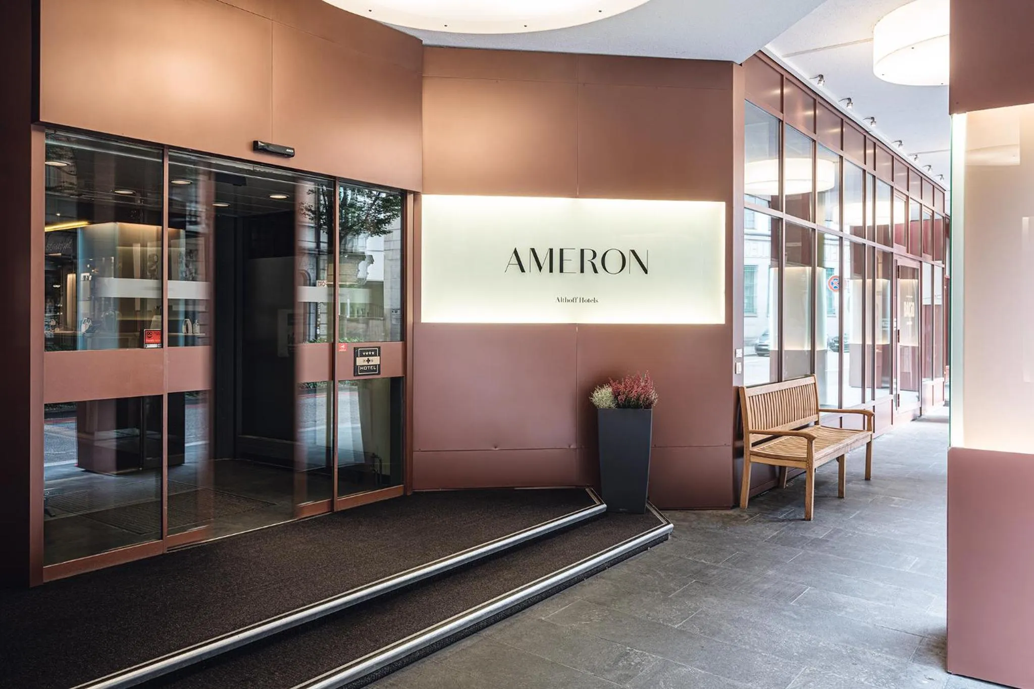 Facade/entrance in AMERON Luzern Hotel Flora