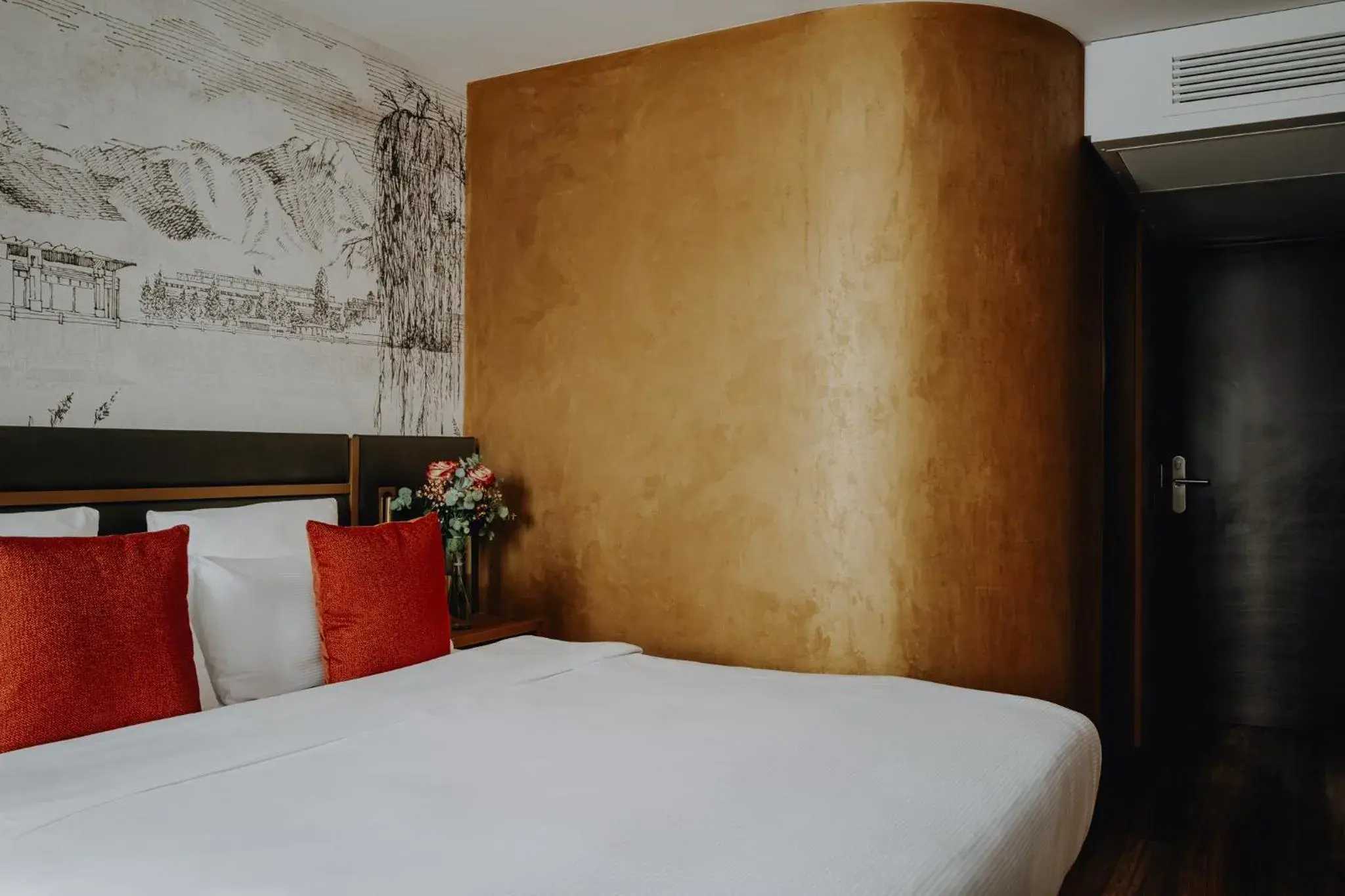 Standard Double Room in AMERON Luzern Hotel Flora Standard Double Room in AMERON Luzern Hotel Flora