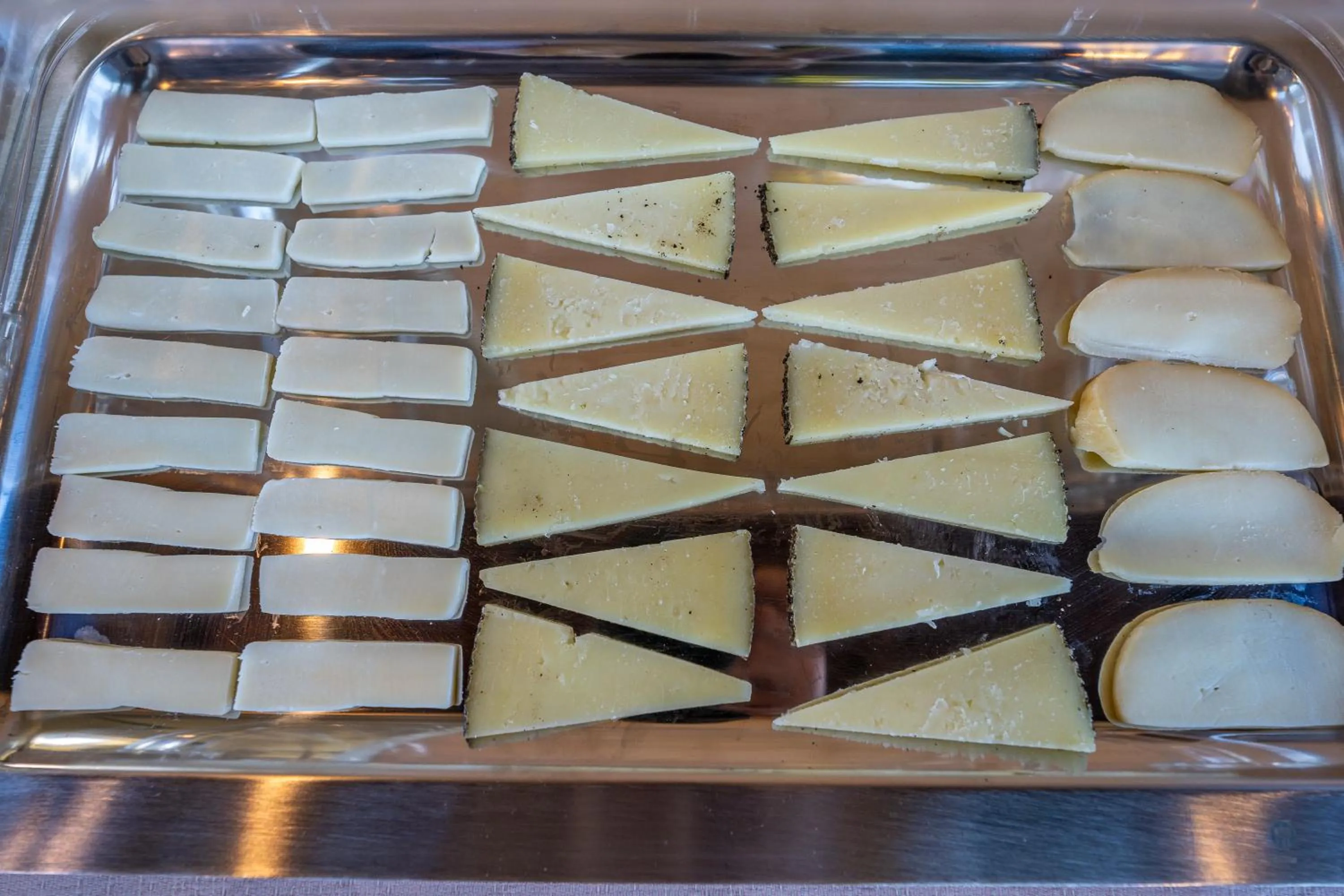 Breakfast in Villa Carlotta Resort