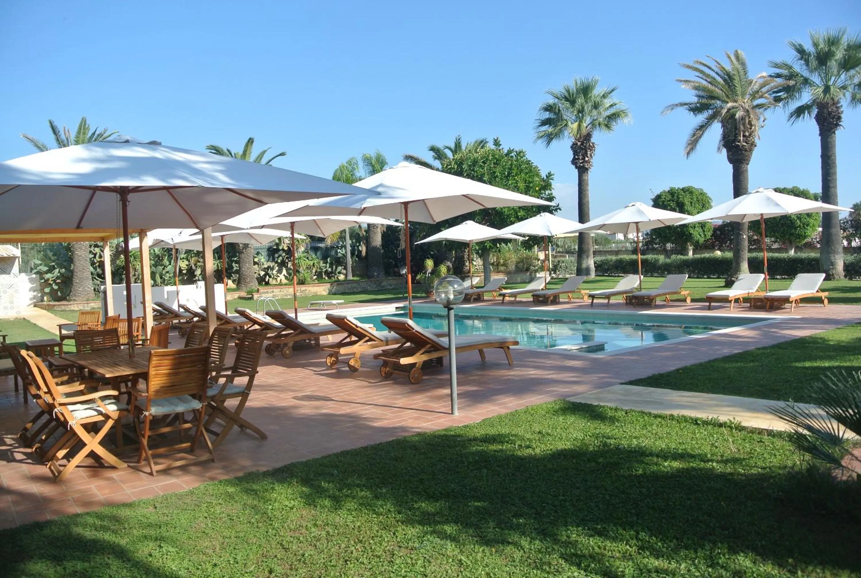 Swimming pool in Villa Carlotta Resort