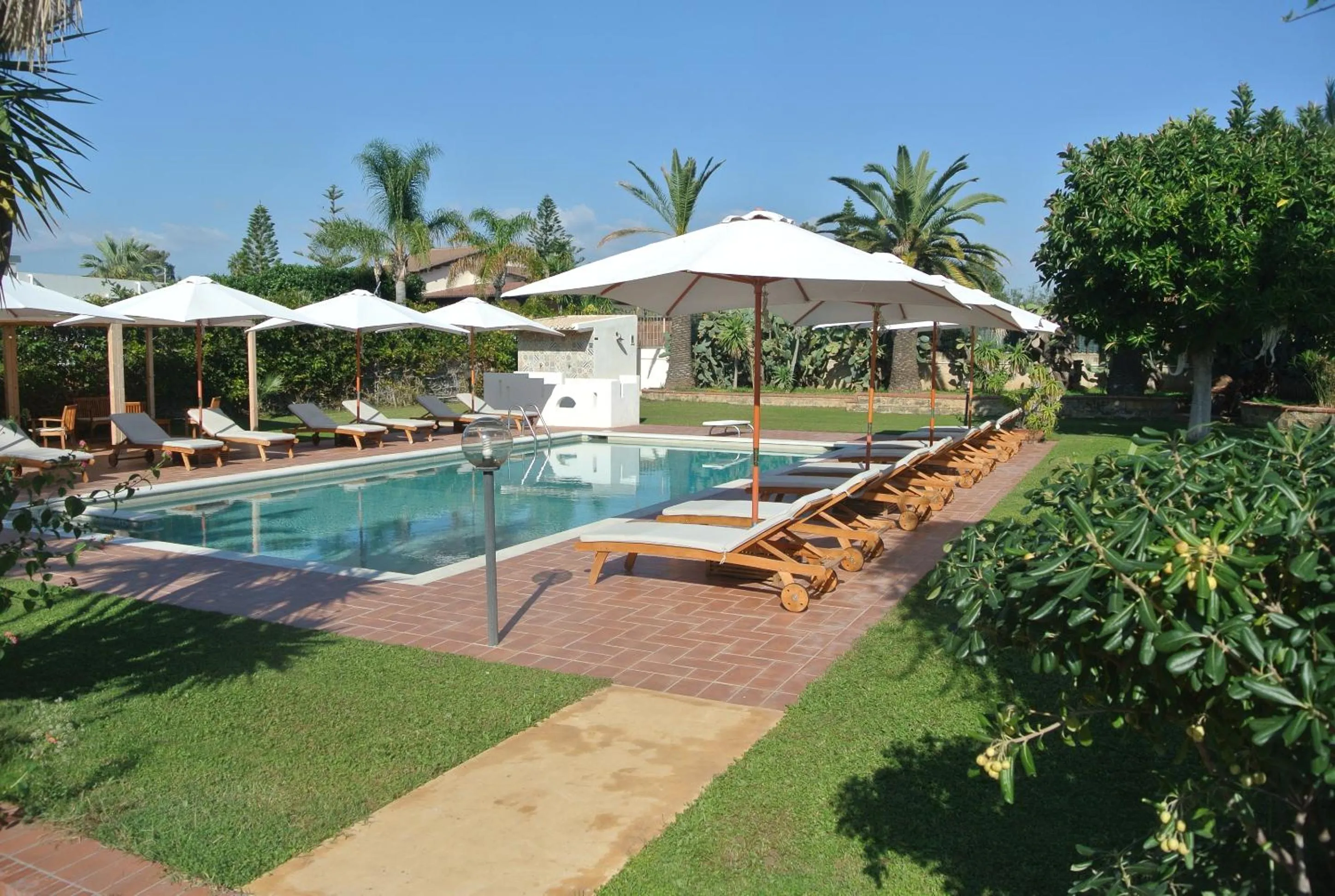 Swimming pool in Villa Carlotta Resort