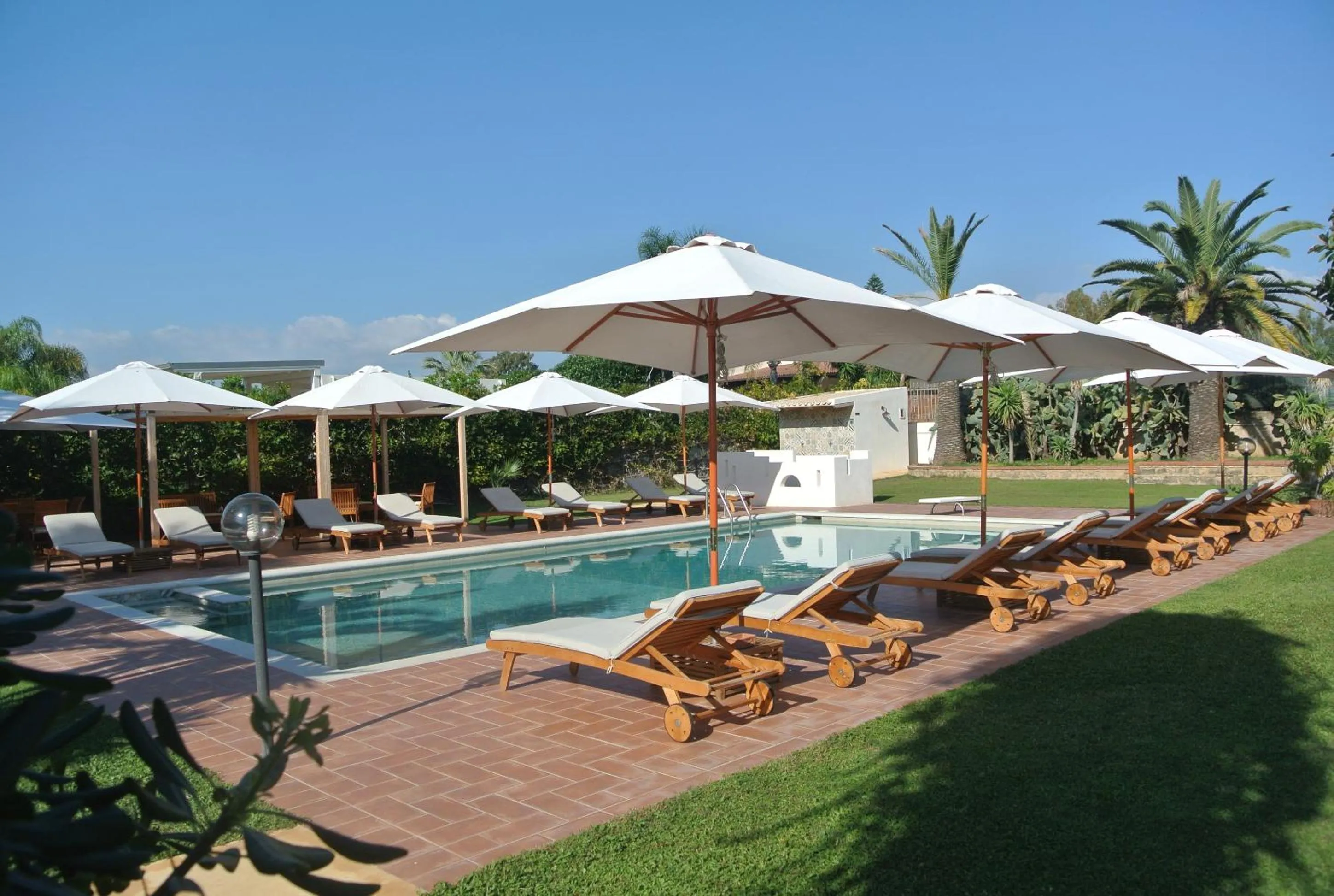 Swimming pool in Villa Carlotta Resort