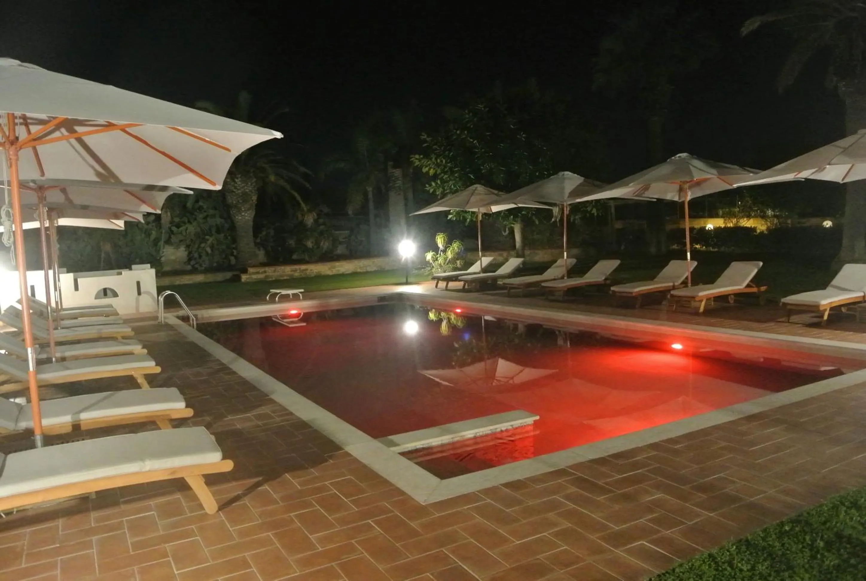 Night in Villa Carlotta Resort