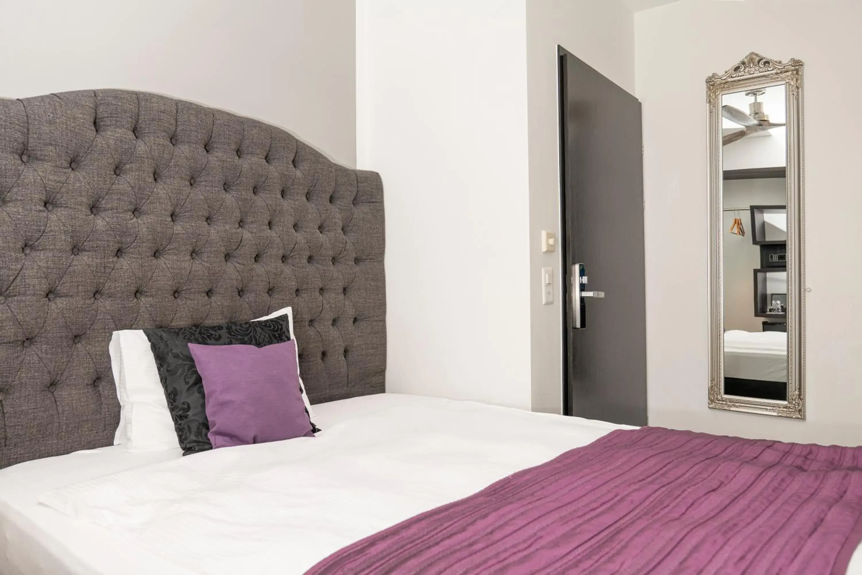 Photo of the whole room, Bed in Boutique Hotel Weisses Kreuz - Adult only Hotel Photo of the whole room, Bed in Boutique Hotel Weisses Kreuz - Adult only Hotel