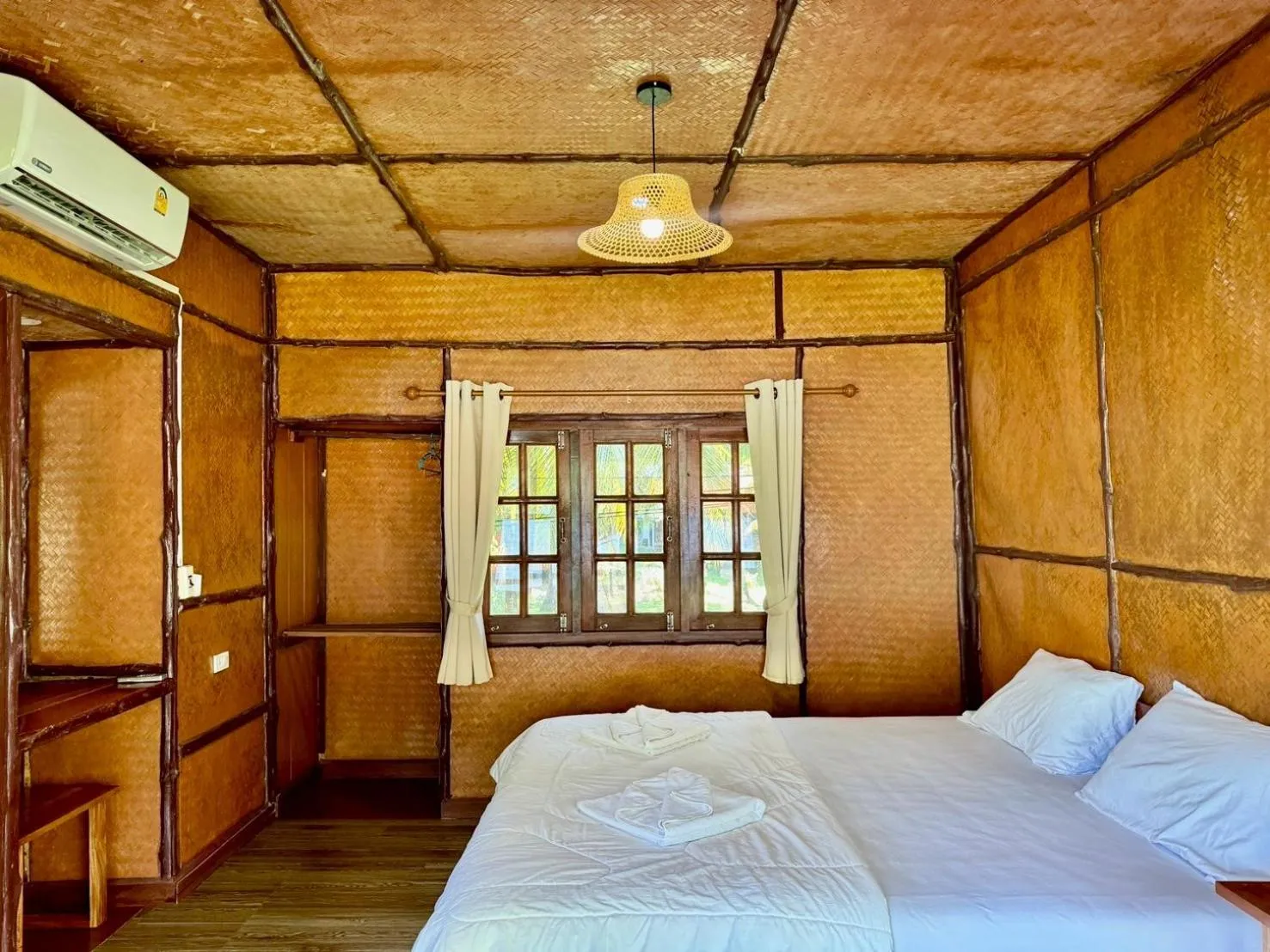 Bed in Libong Beach Resort