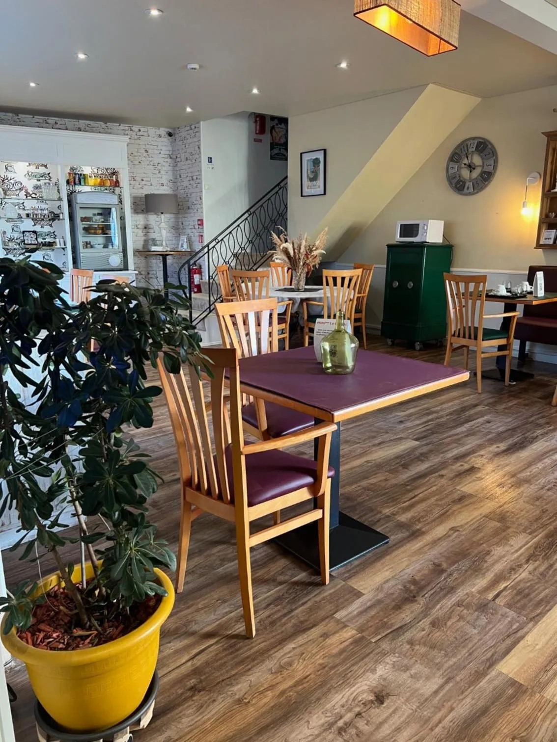 Le Crist'Al, hôtel climatisé, front de mer, proche du centre ville, et solution de restauration