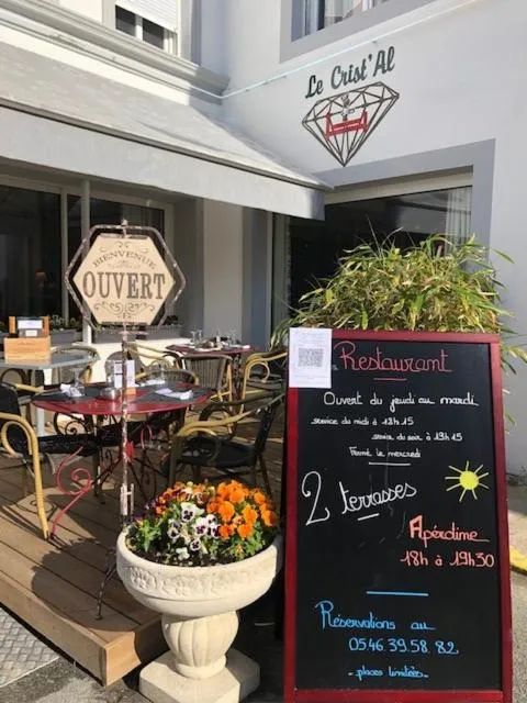 Le Crist'Al, hôtel climatisé, front de mer, proche du centre ville, et solution de restauration