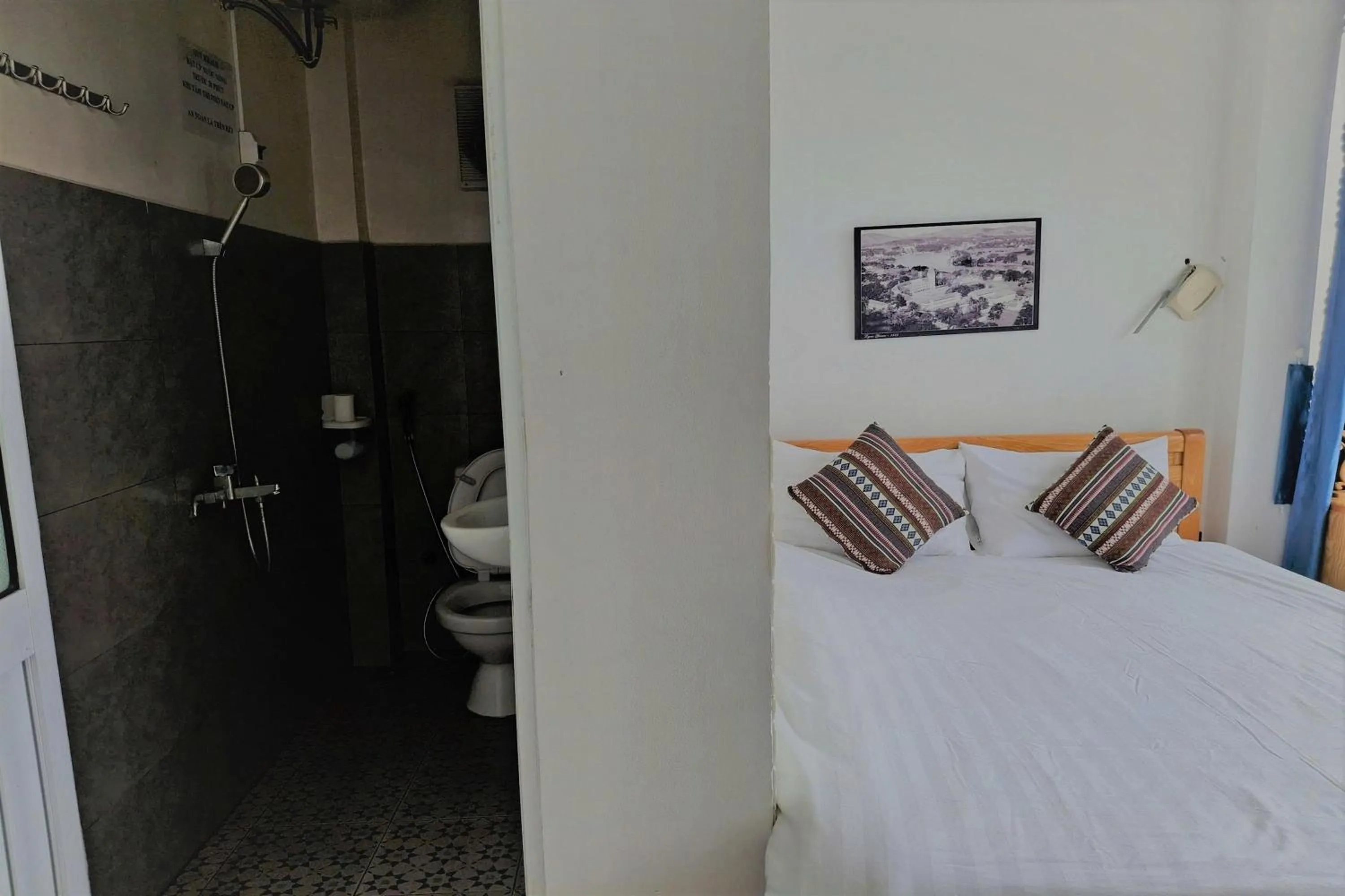 Bed in Chau Giang Hotel
