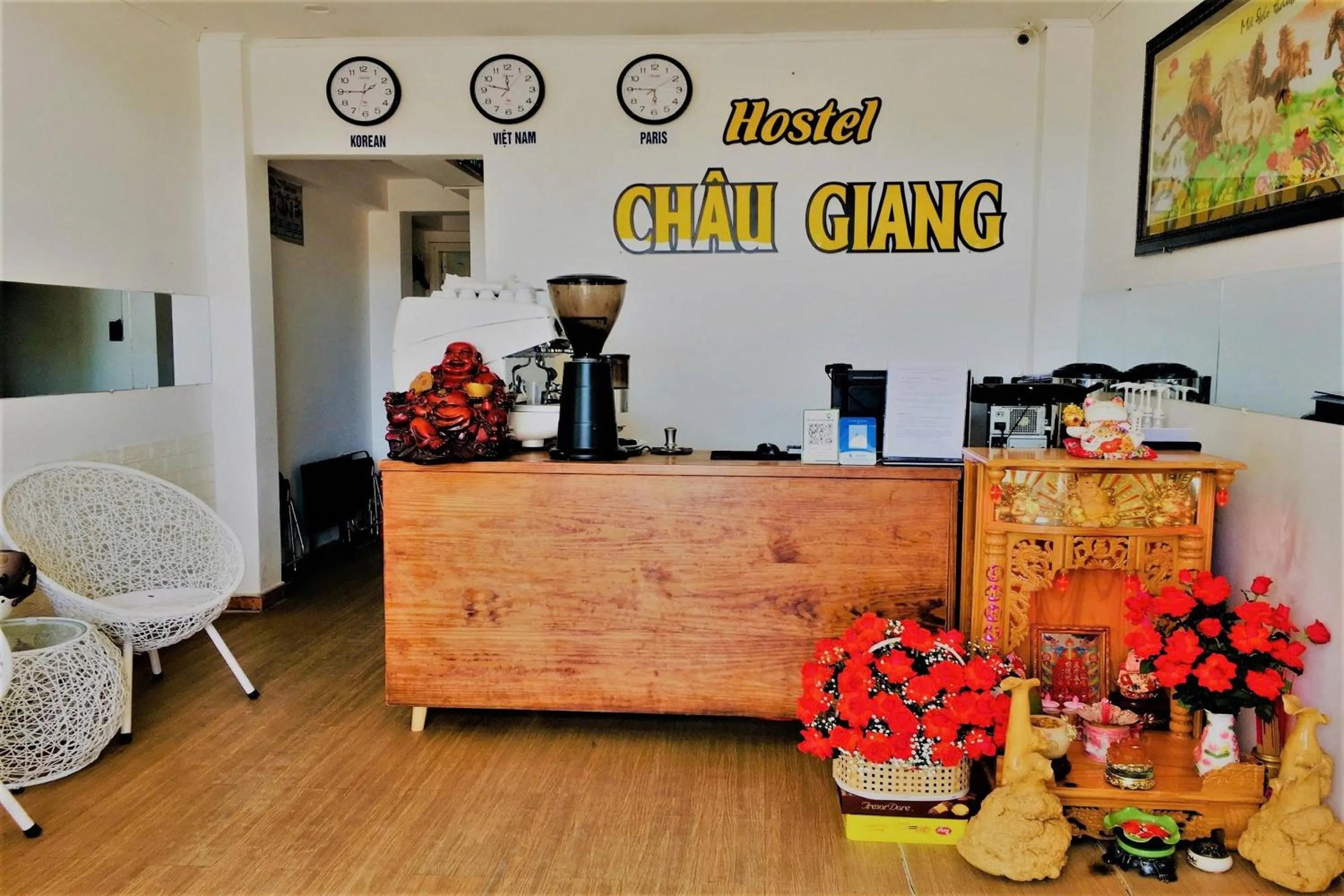 Coffee/tea facilities in Chau Giang Hotel