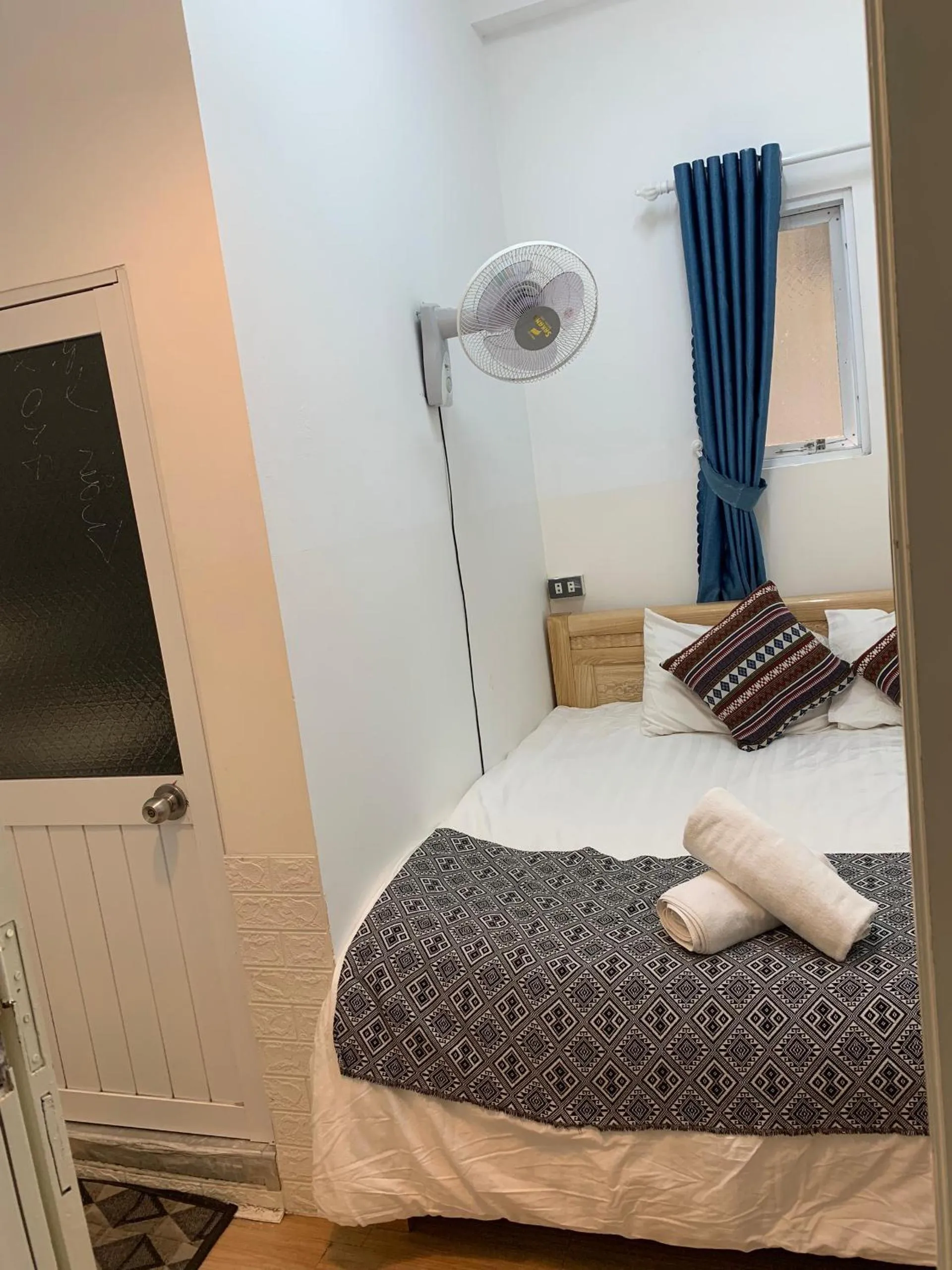 Bedroom, Bed in Chau Giang Hotel