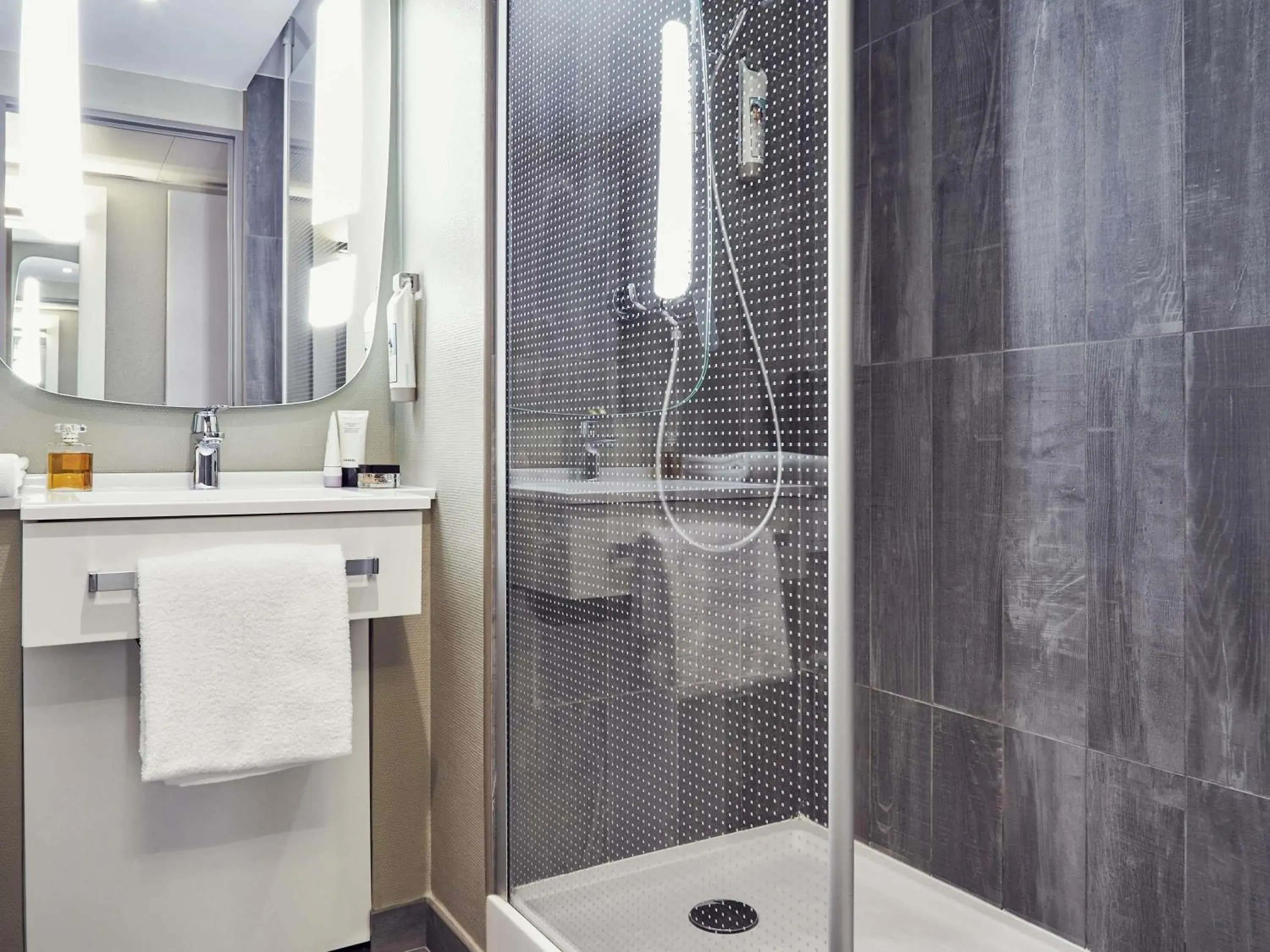 Property building in ibis Toulon La Valette Property building in ibis Toulon La Valette