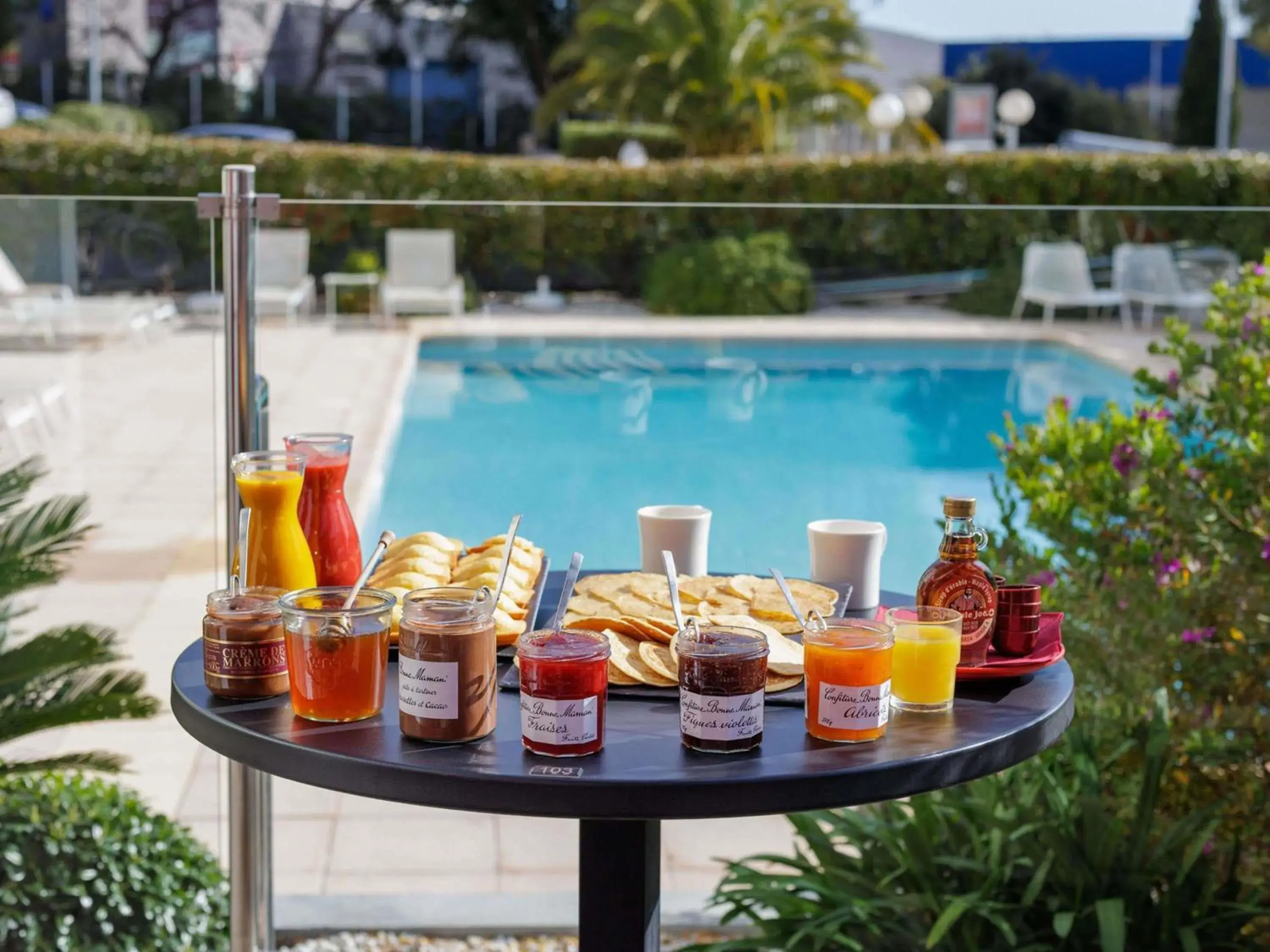 Breakfast in ibis Toulon La Valette Breakfast in ibis Toulon La Valette